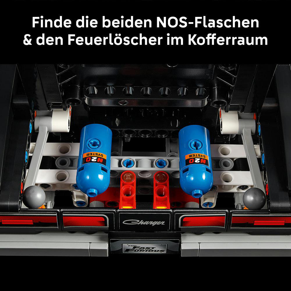 Zwei blaue N2O-Flaschen und rote Lichter in einem Auto.