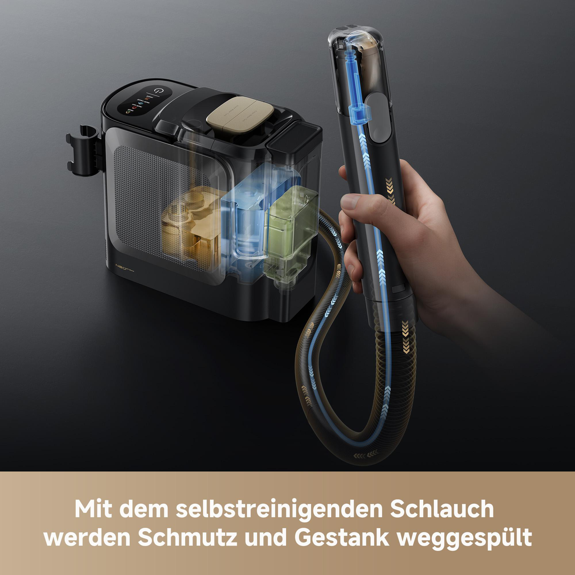 Ein schwarzer Reinigungsapparat mit durchsichtigem Behälter und einem Schlauch wird gehalten.