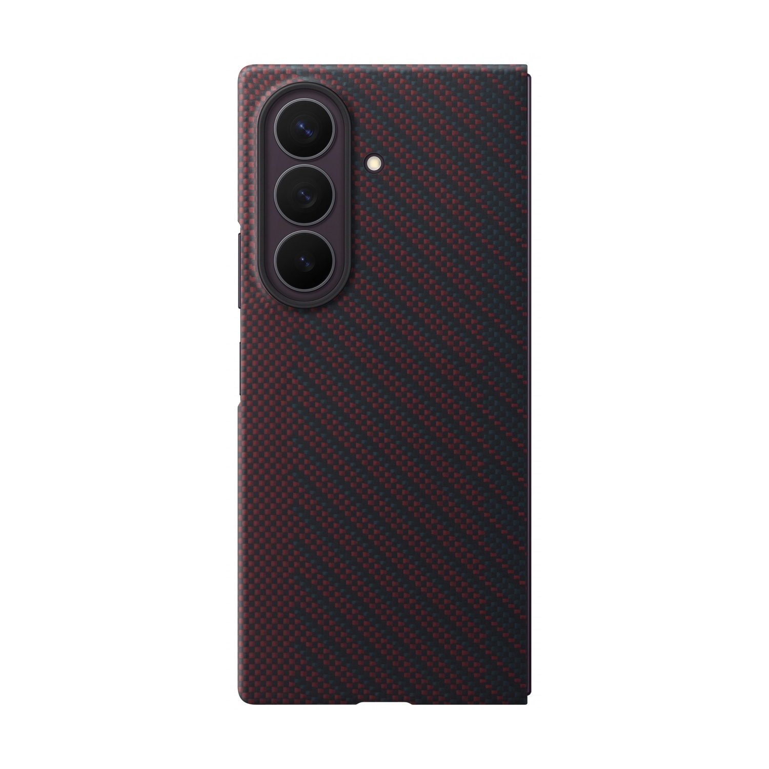 Una custodia per smartphone in fibra di carbonio nera e rossa con tre obiettivi della fotocamera e un flash, leggermente angolata a destra.