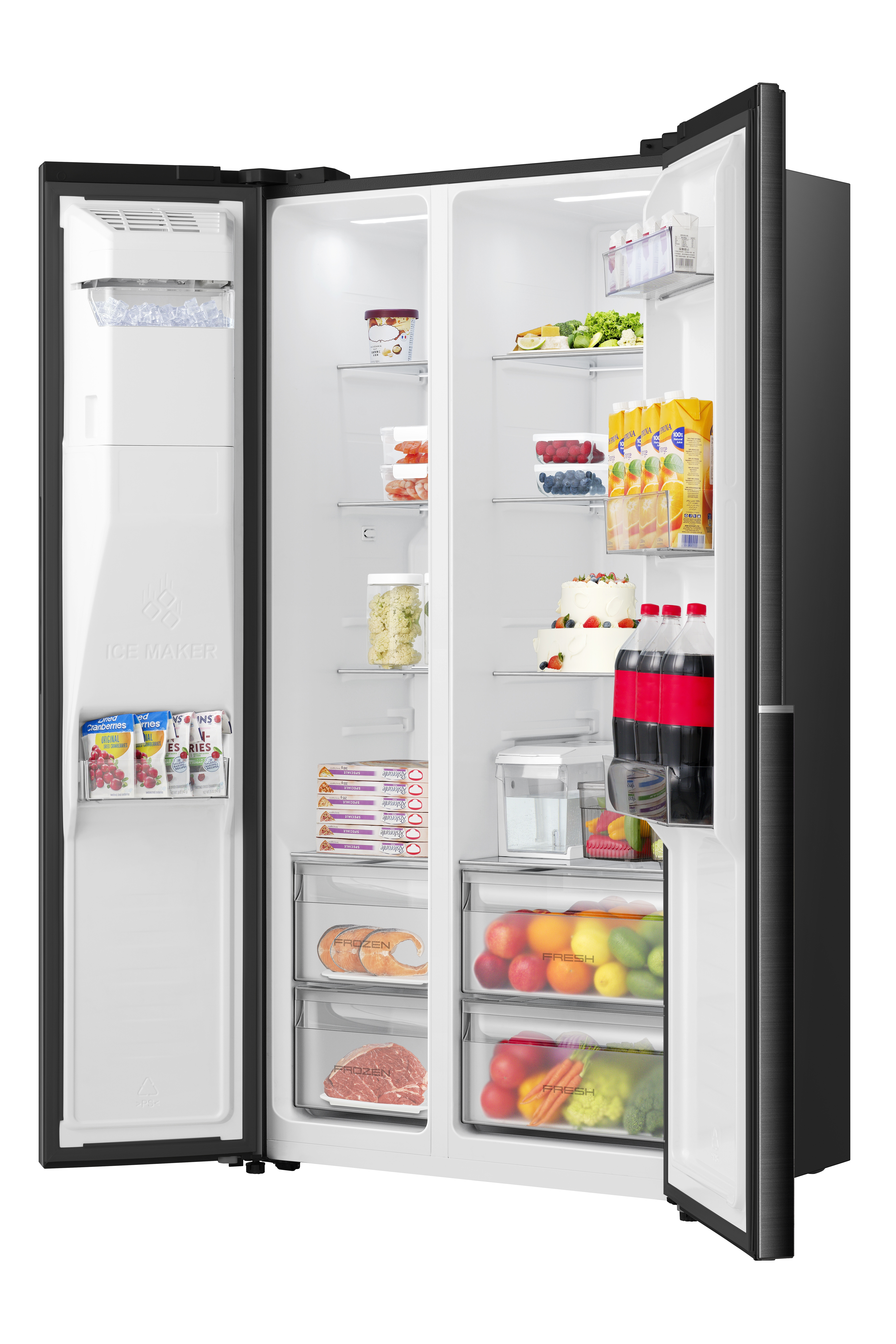 Gefüllter Kühlschrank mit Eiswürfelbereiter, Obst, Gemüse, Kuchen und Getränken.