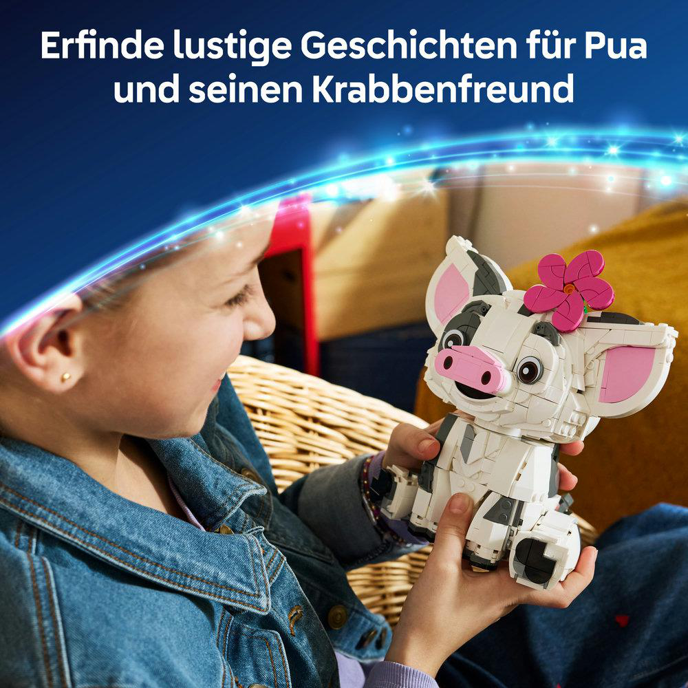 Ein Mädchen hält einen LEGO Pua aus Moana mit einer Blume auf dem Kopf.