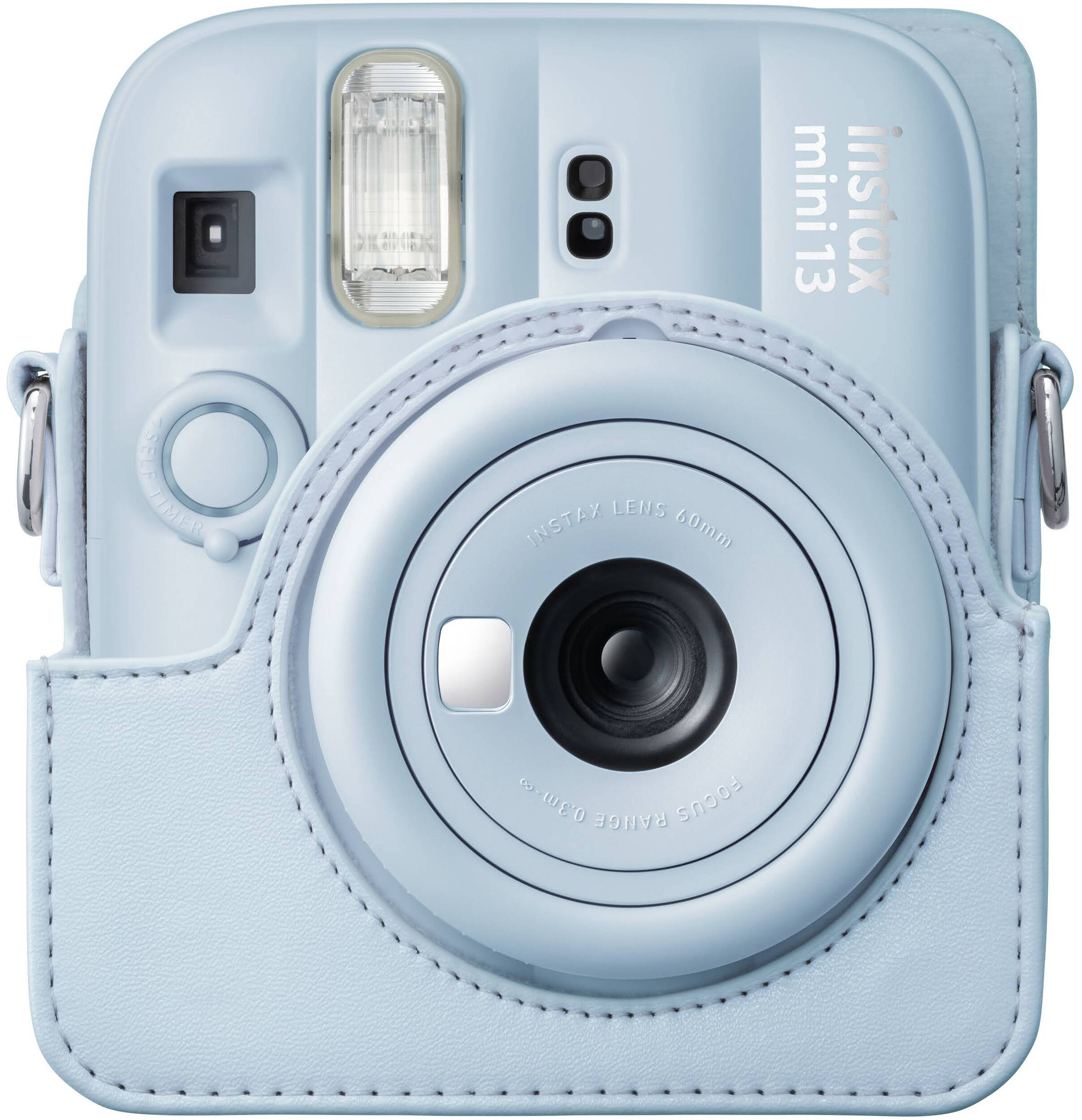Un appareil photo instantané bleu clair avec un étui assorti et des ferrures argentées.
