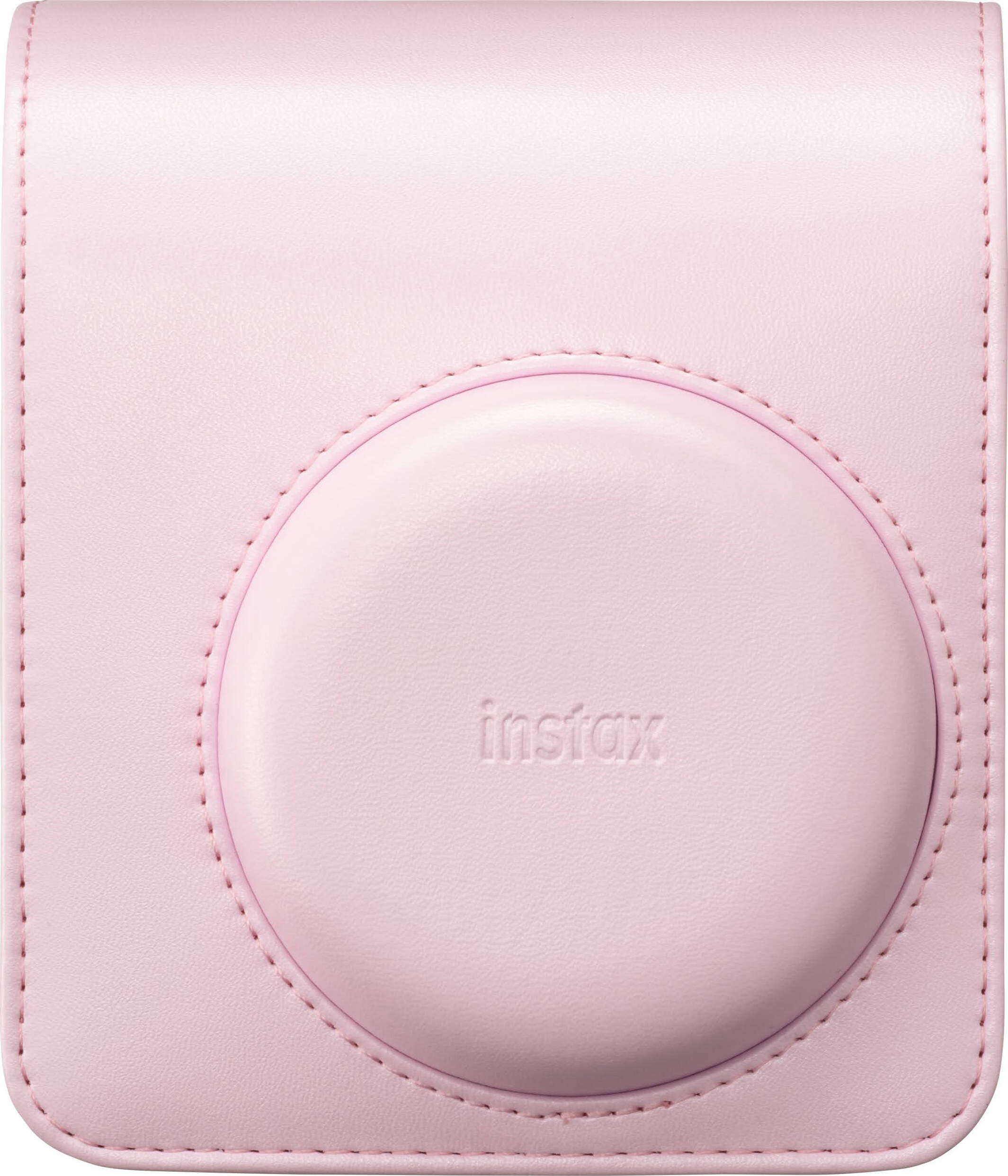 Un étui en cuir rose pâle pour appareil photo instantané, avec logo Instax en relief.