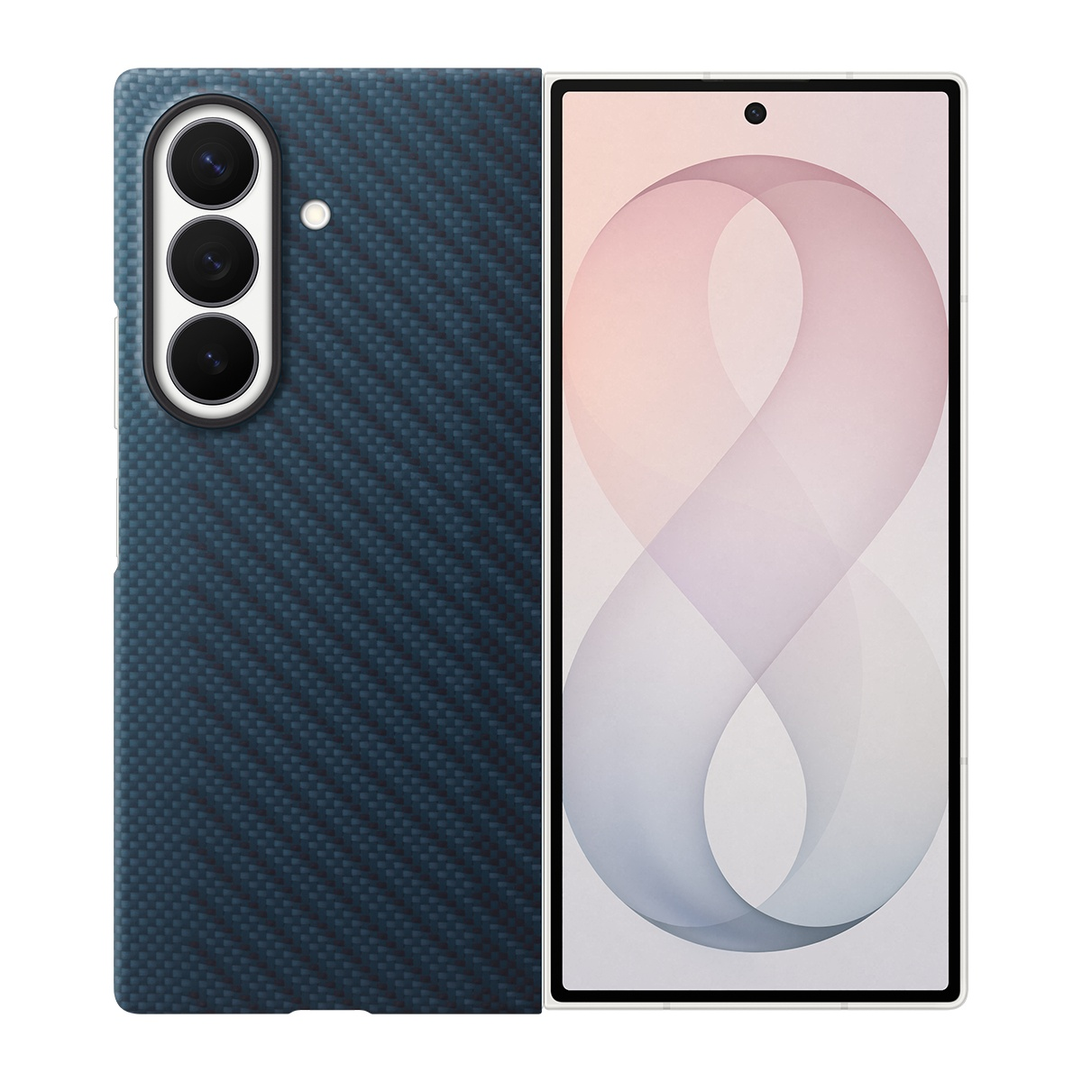 Karbon desenli kılıflı lacivert telefon ve üçlü kamera.