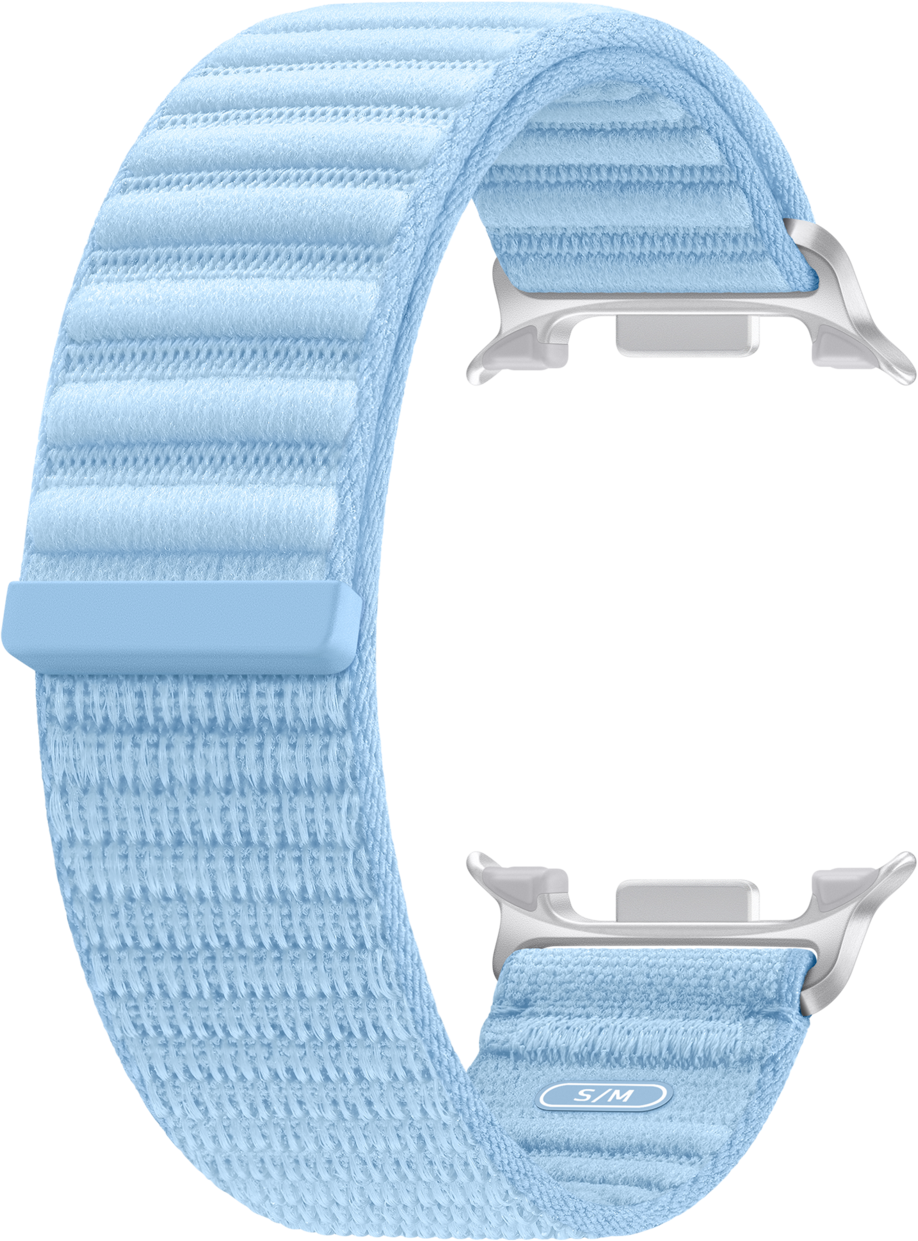 Ein hellblaues Textilarmband mit silbernen Anschlüssen und gepolsterten Rillen.