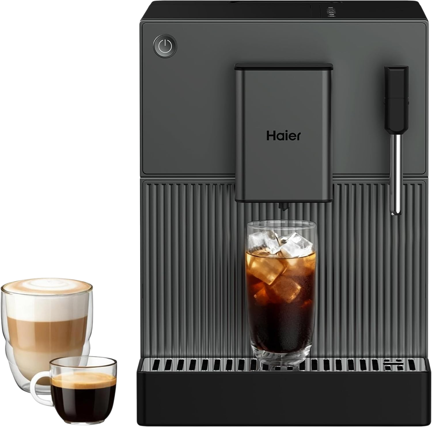 Ein schwarzer Haier Kaffeevollautomat mit zwei Tassen Kaffee und einer Tasse Eiskaffee.