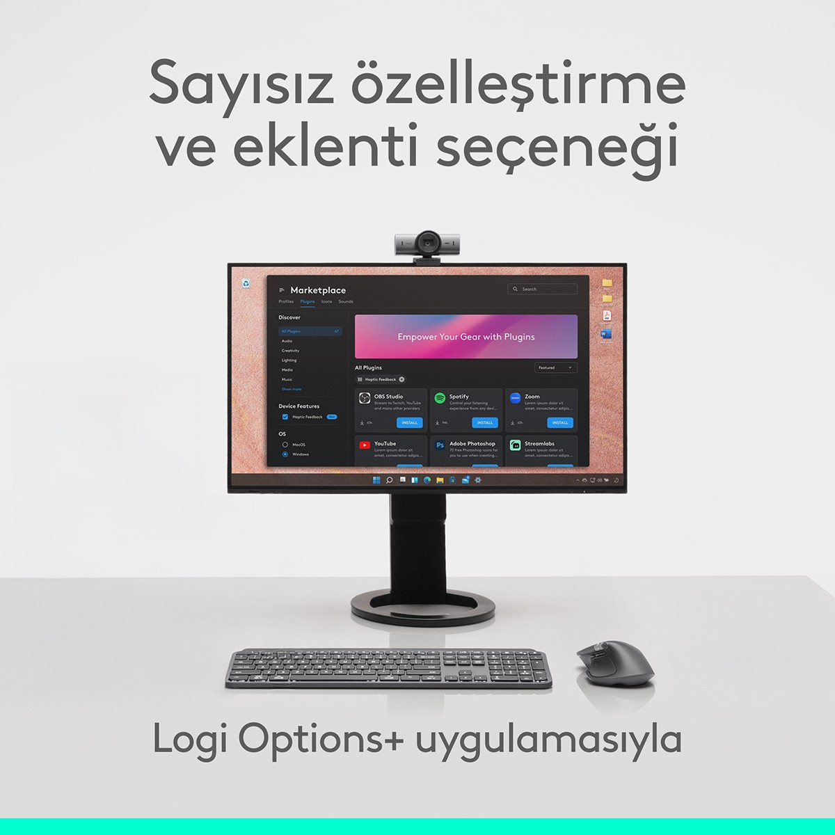Bir monitörde OBS, Spotify, Zoom, YouTube, Photoshop ve Streamlabs gibi eklentileri gösteren Logi Options+ uygulaması yer alır.