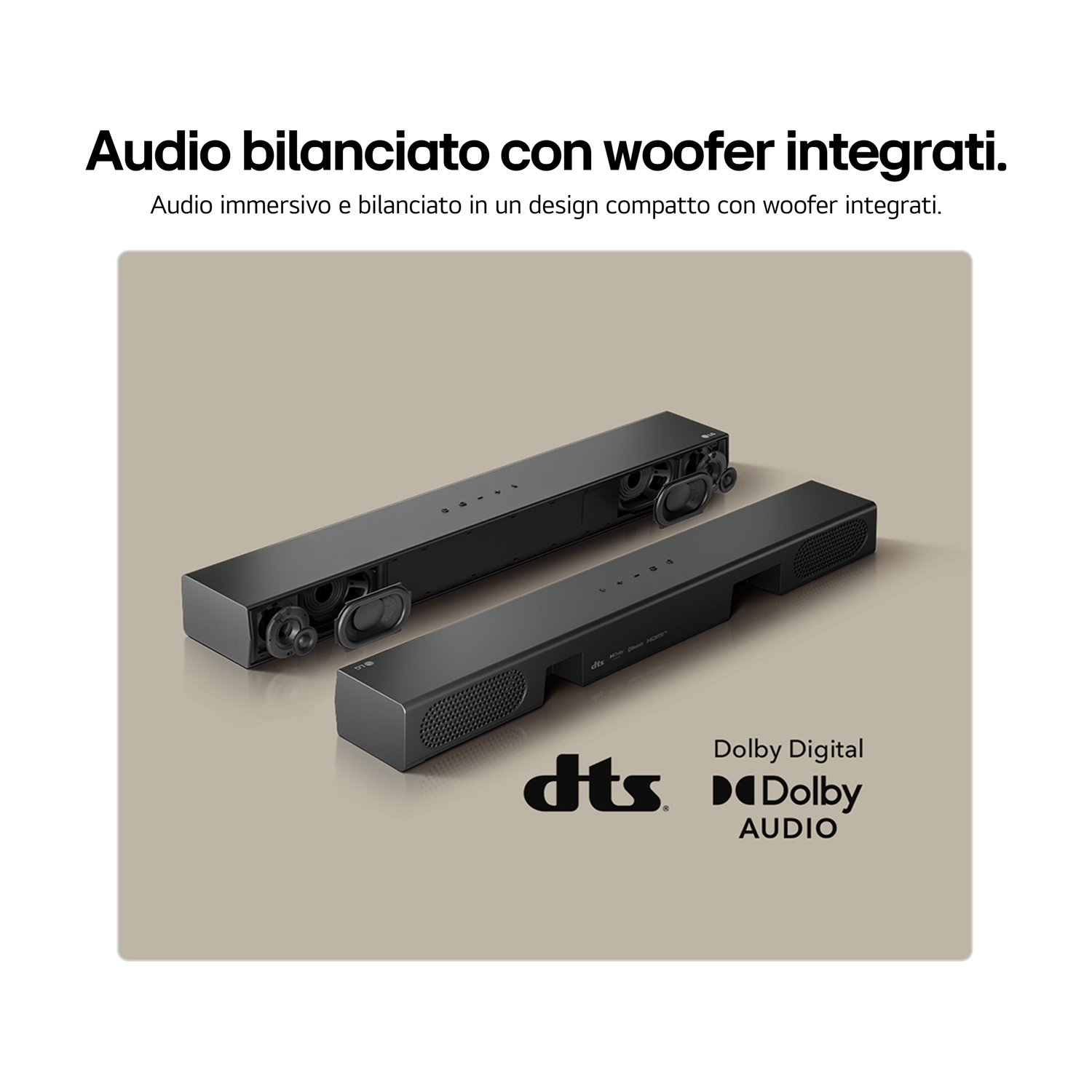 Due soundbar nere con woofer integrati e Dolby Digital.