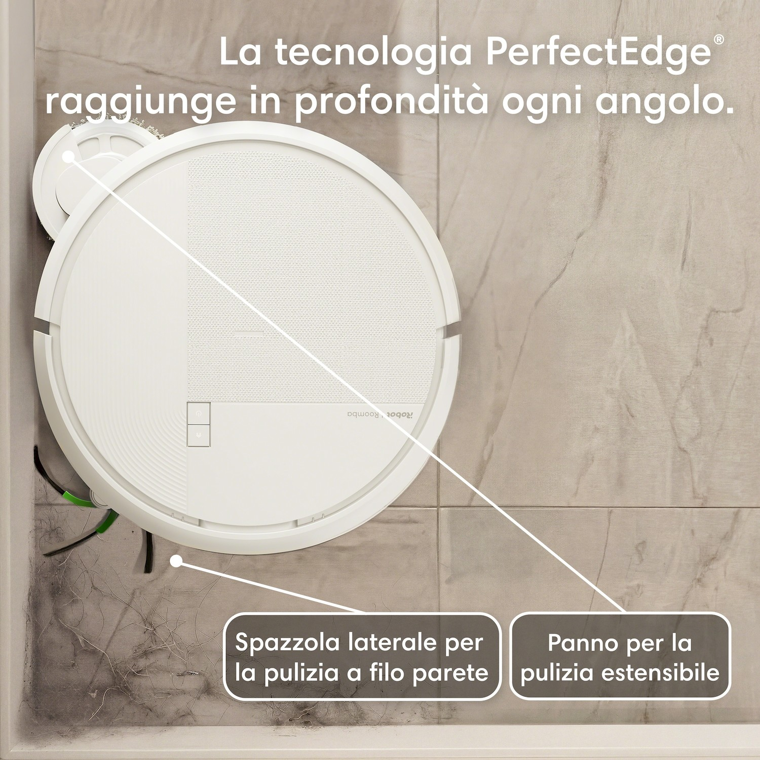 Un robot aspirapolvere bianco pulisce un angolo con sporco e setole.
