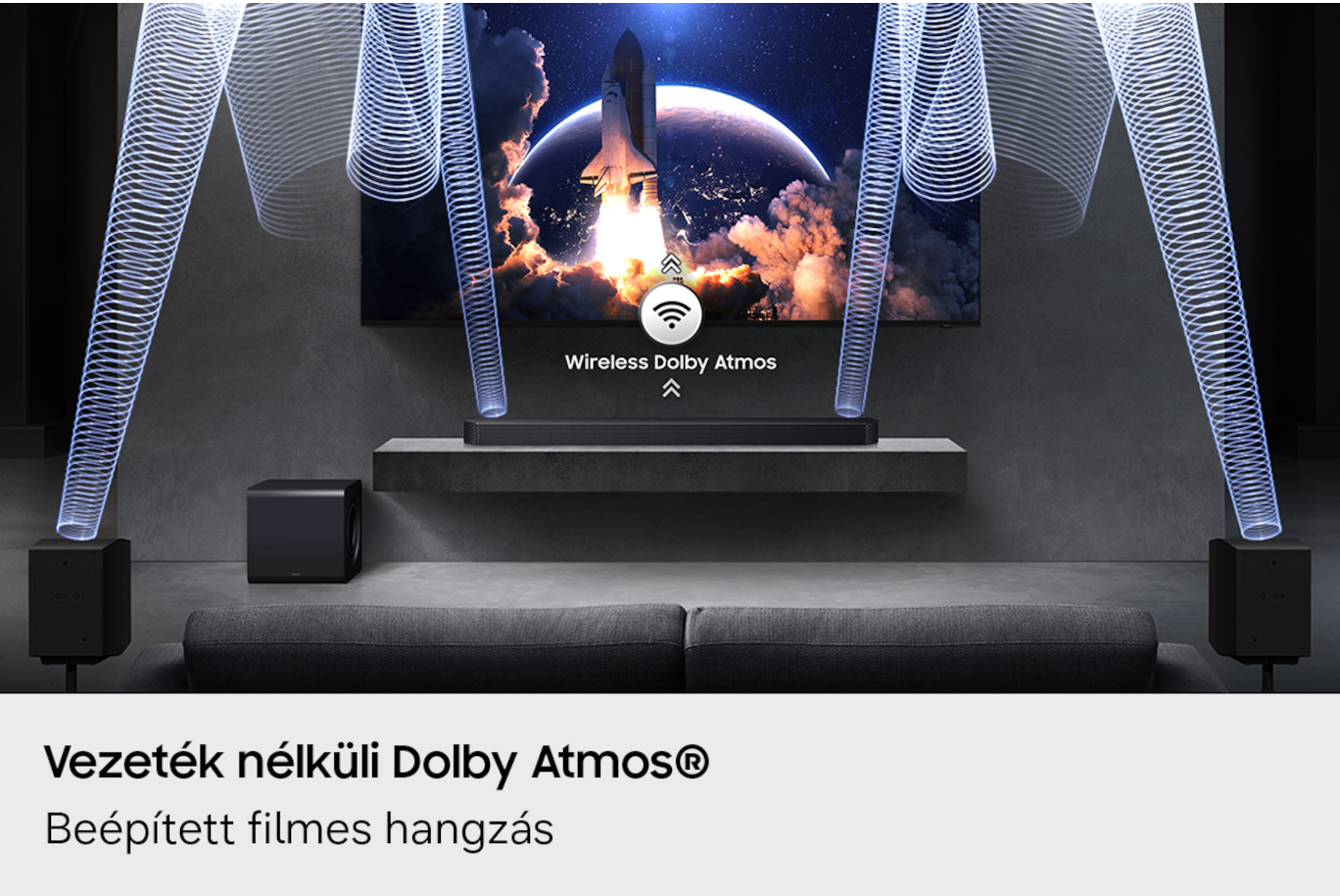 Vezeték nélküli Dolby Atmos hangprojektor hangfalakkal TV előtt.