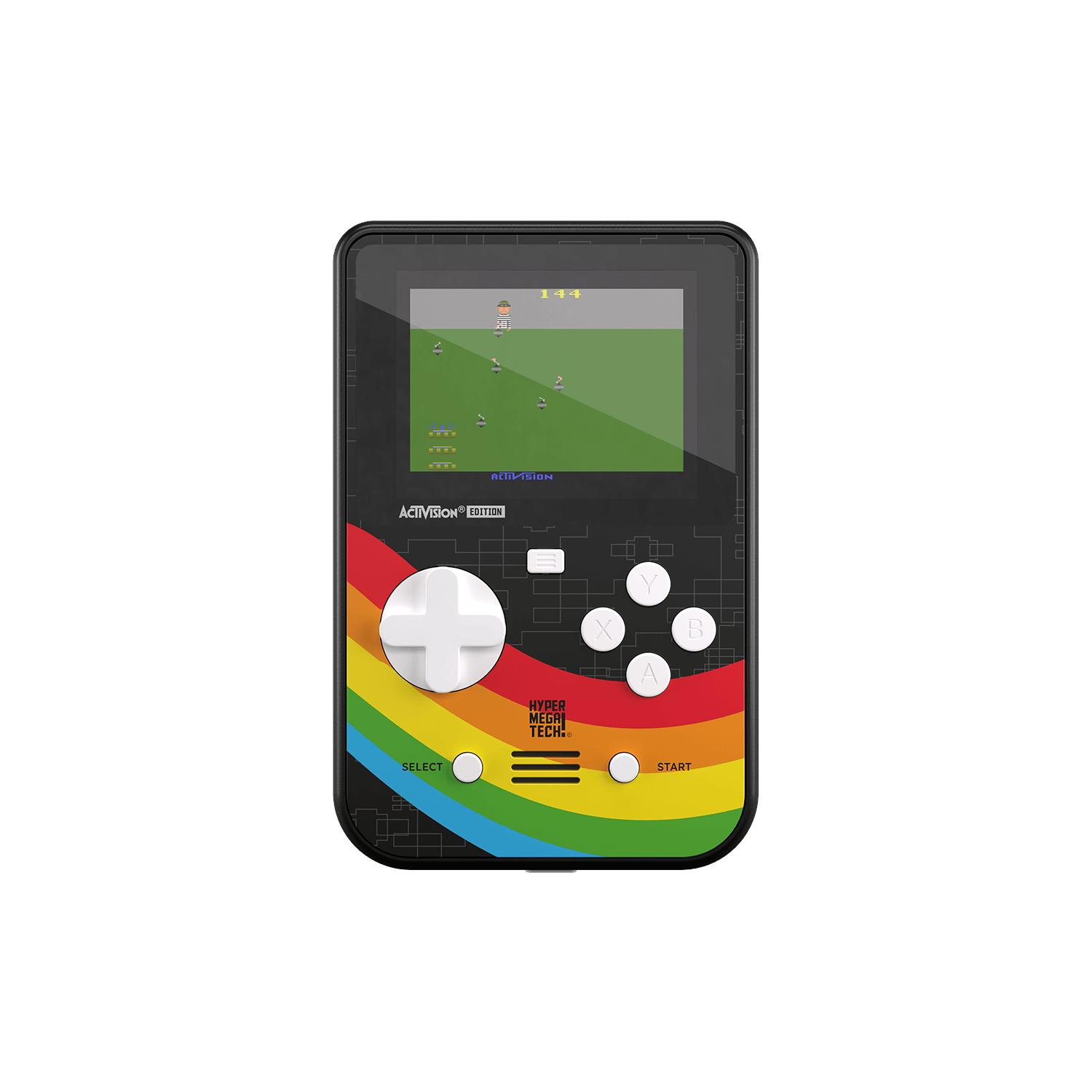 Ein Handheld-Gaming-Gerät mit Regenbogenakzenten und einem Retro-Spiel auf dem Bildschirm.