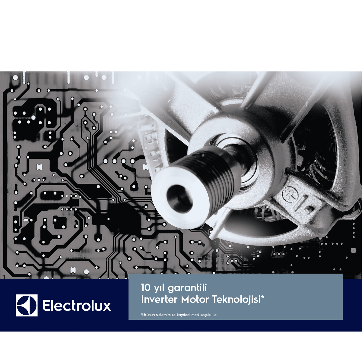Devre kartı desenli motorun yakın çekimi. Electrolux logosu sol altta.