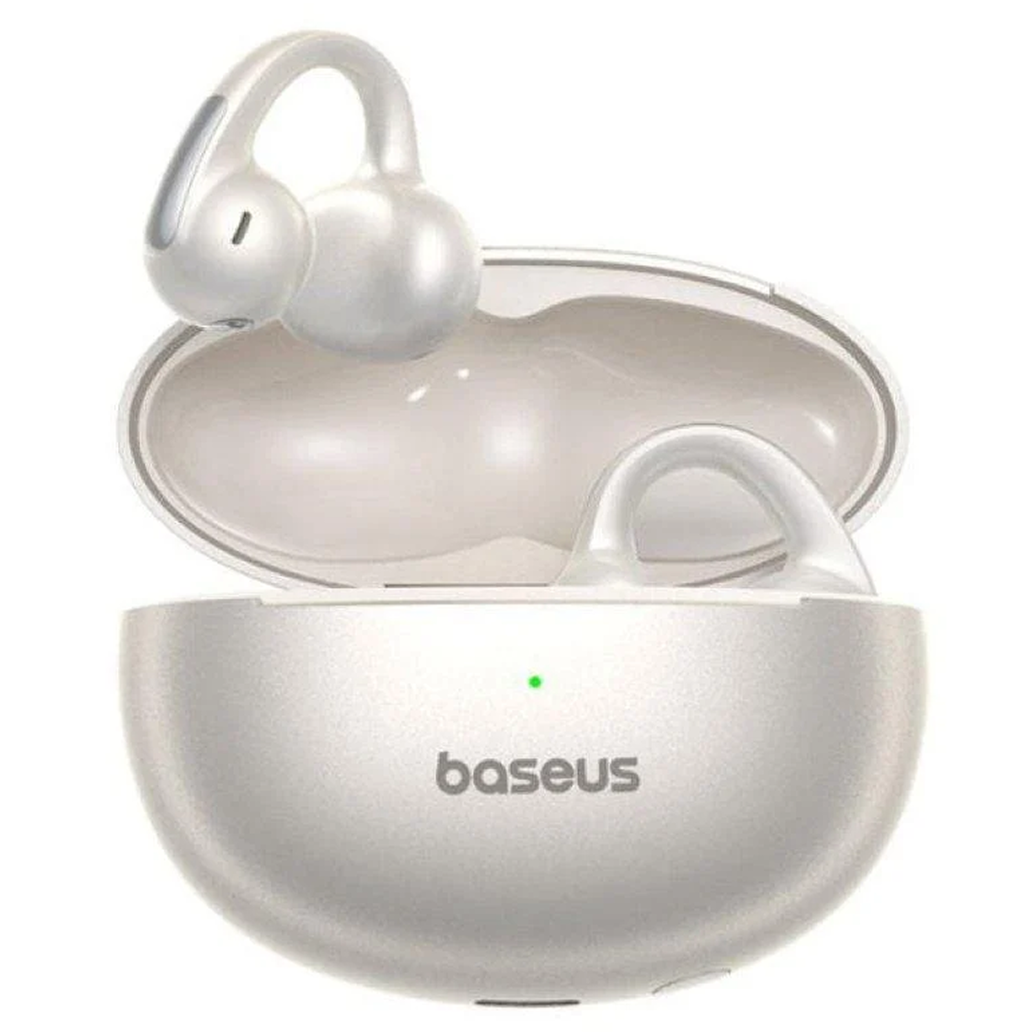 Auriculares inalámbricos blancos con estuche de carga, detalles plateados, luz verde.