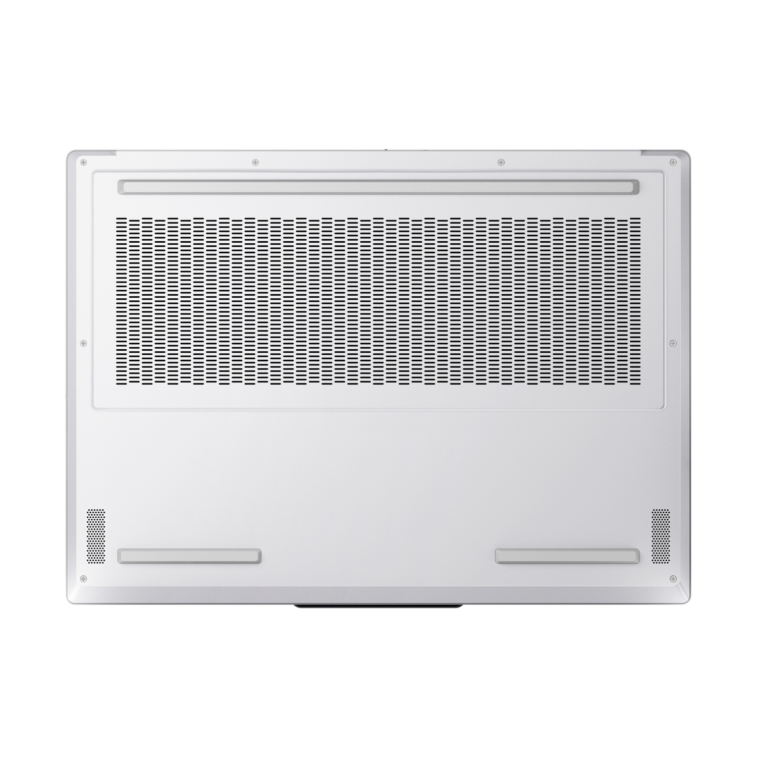 Parte inferiore di un laptop bianco con griglie di ventilazione e piedini in gomma.