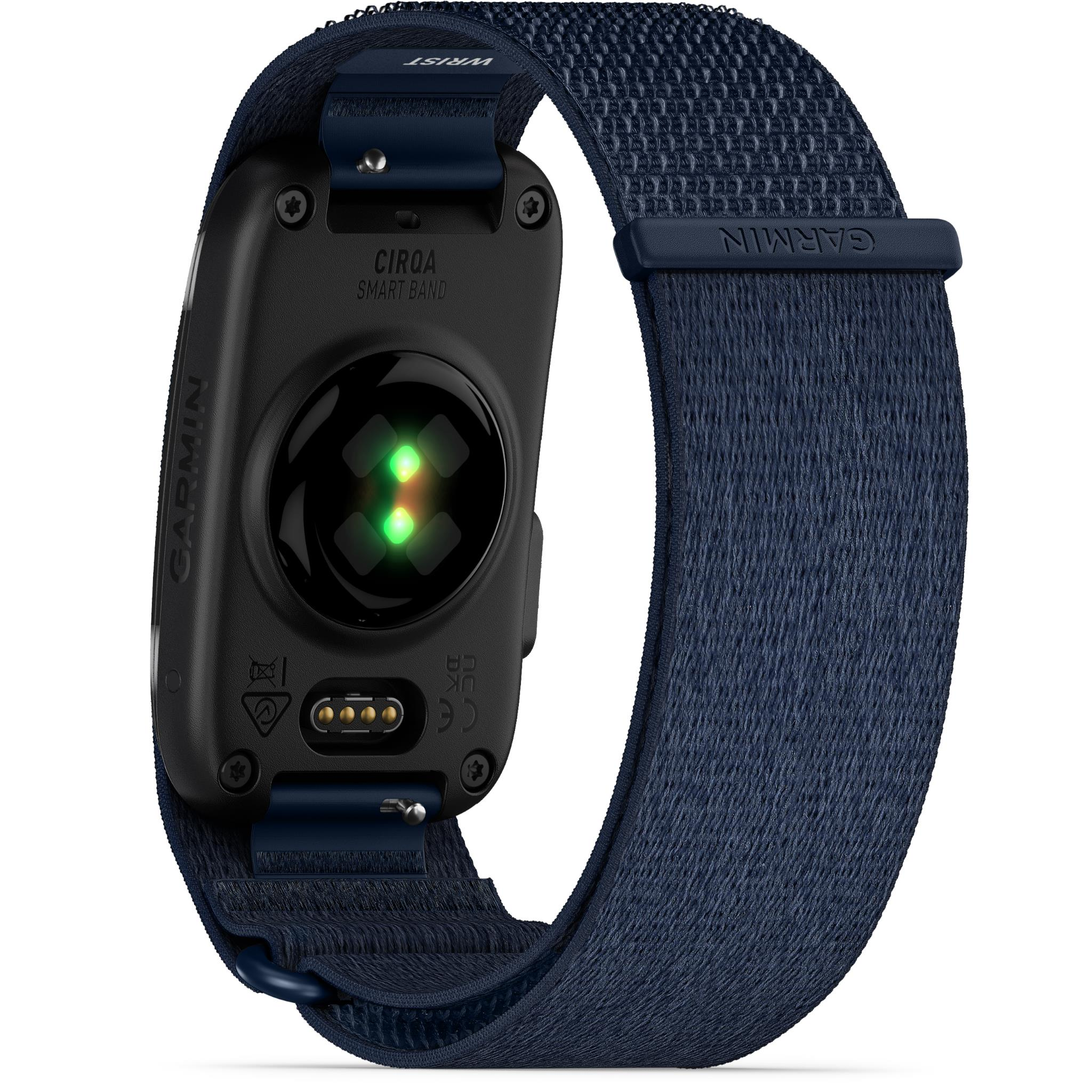 Pulsera inteligente Garmin azul marino con sensor de ritmo cardíaco y contactos de carga.