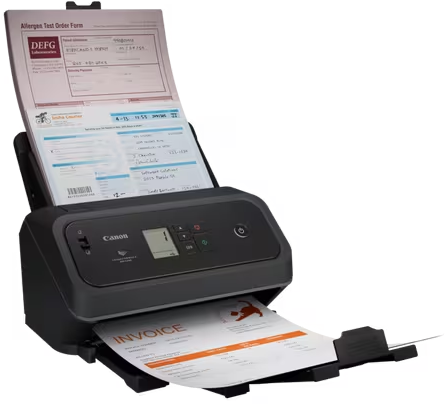 Uno scanner di documenti Canon nero con carta nel vassoio superiore e una fattura in uscita sul davanti.