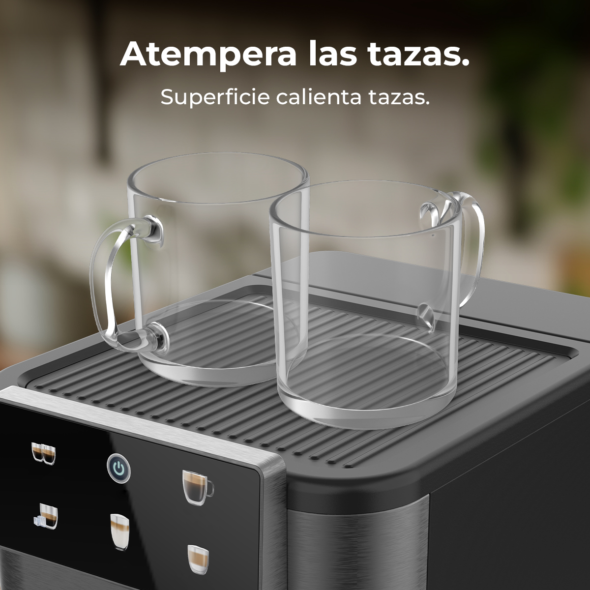 Dos tazas transparentes sobre la superficie calefactora de una cafetera.