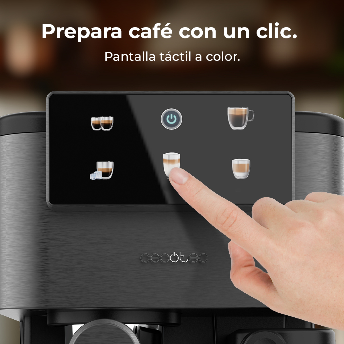 Una mano toca la pantalla táctil de una cafetera con opciones de bebidas.