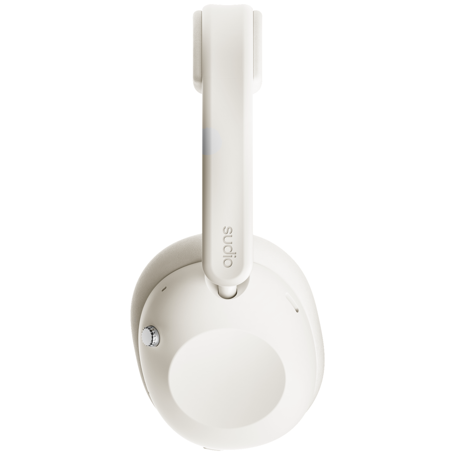 Casque supra-auriculaire blanc crème avec le logo Sudio sur l'arceau sur fond noir.