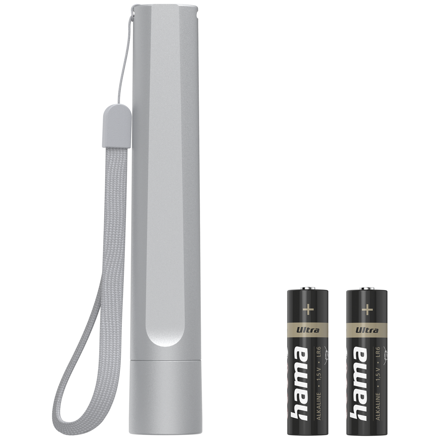 Een grijze cilindrische zaklamp met polsband staat naast twee zwarte Hama Ultra AA-batterijen.