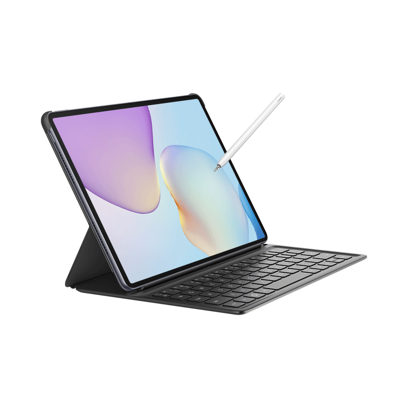 Tablet tokban billentyűzettel és fehér érintőceruzával fehér háttér előtt.
