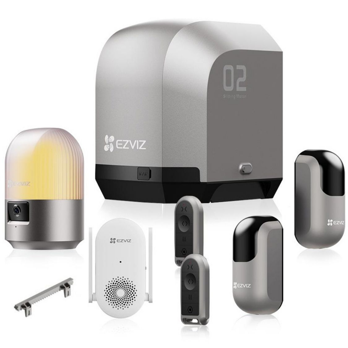 Sistema de seguridad inteligente Ezviz con motor principal, sensores, controles remotos y una luz sobre fondo blanco.