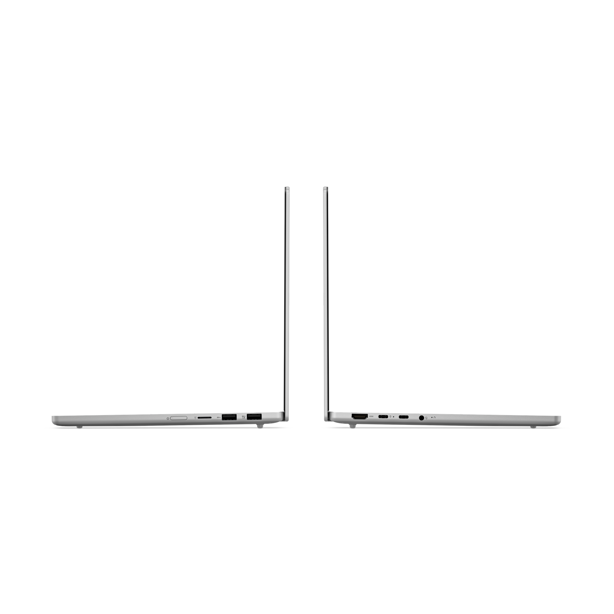 Seitenansicht eines dünnen silbernen Laptops mit Anschlüssen auf beiden Seiten vor schwarzem Hintergrund.