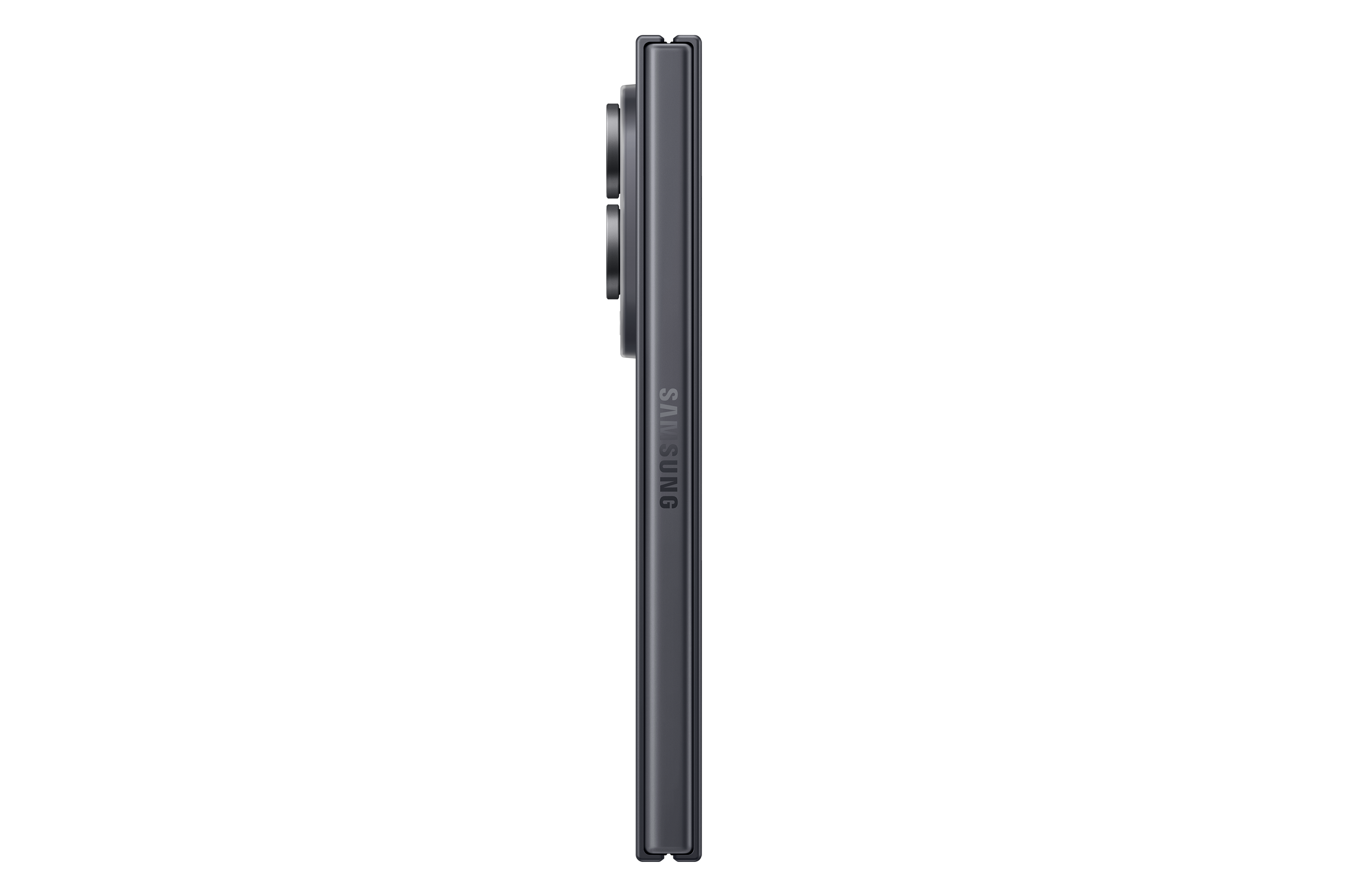 Seitenansicht eines geschlossenen grauen Samsung-Smartphones mit hervorstehender Kamera auf schwarzem Hintergrund.