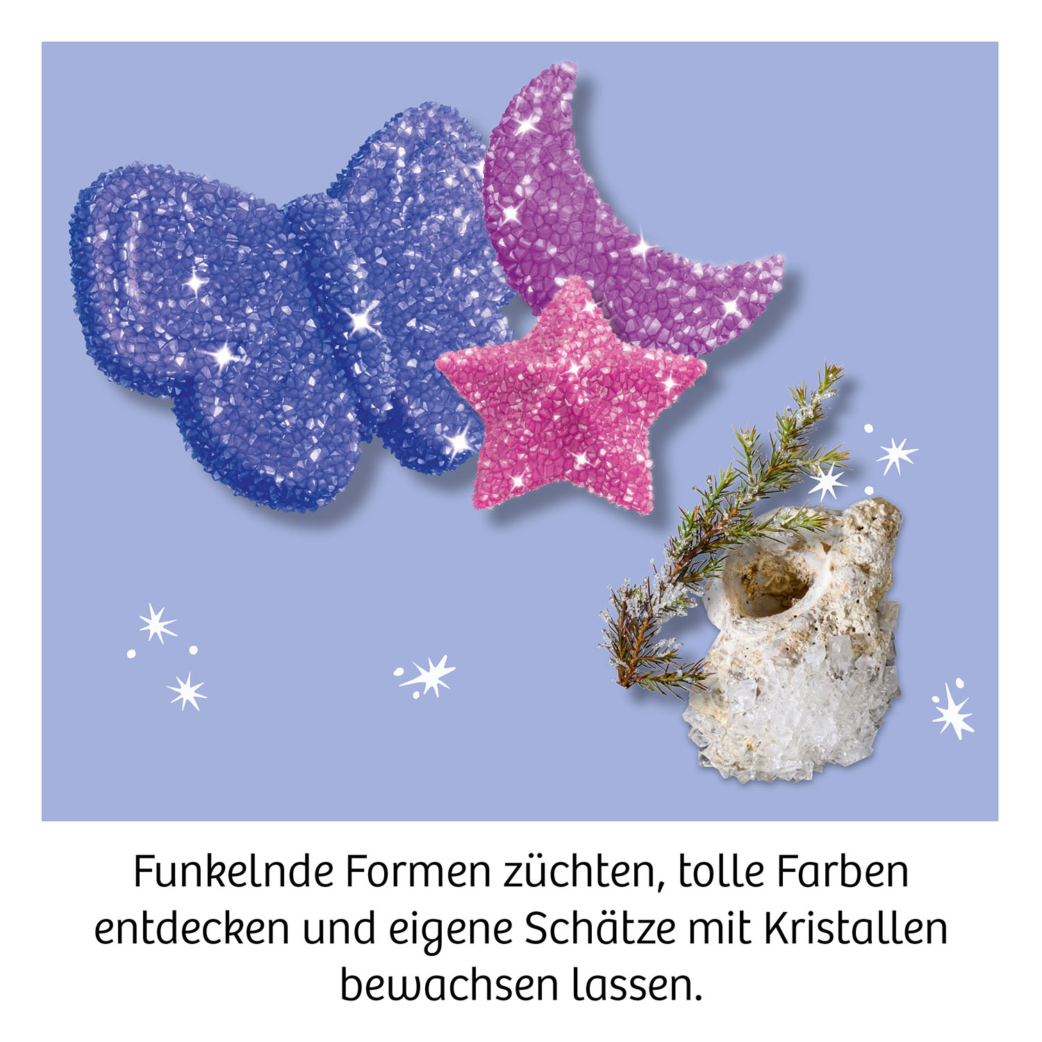Glitzernde Kristalle in Schmetterlings-, Mond- und Sternform neben einer Muschel vor violettem Hintergrund.
