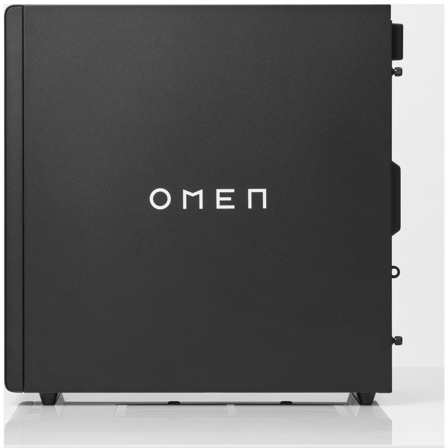Zwarte HP Omen pc-behuizing met een wit logo aan de zijkant, op een witte achtergrond.