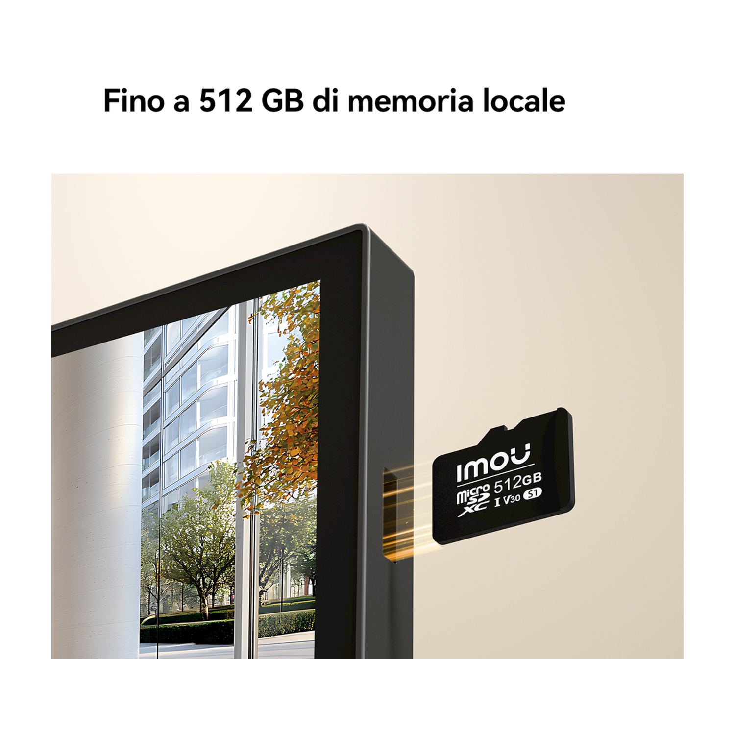 Una scheda Micro SD da 512 GB viene inserita in un dispositivo nero su sfondo chiaro.