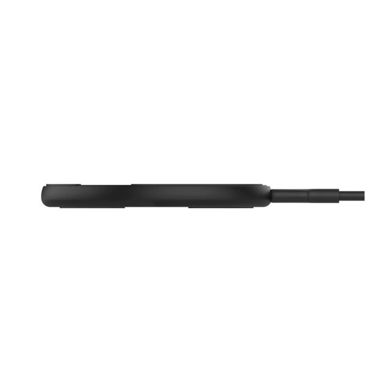 Vista laterale di un sottile caricabatterie wireless circolare nero con cavo collegato.