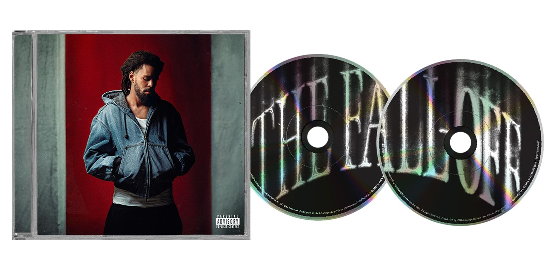 CD-Hülle mit einem Mann in einer Jeansjacke vor rotem Hintergrund und zwei Discs mit dem Aufdruck The Fall Off.