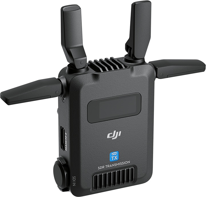 Fekete DJI SDR Transmission adó négy antennával, sötét háttér előtt.