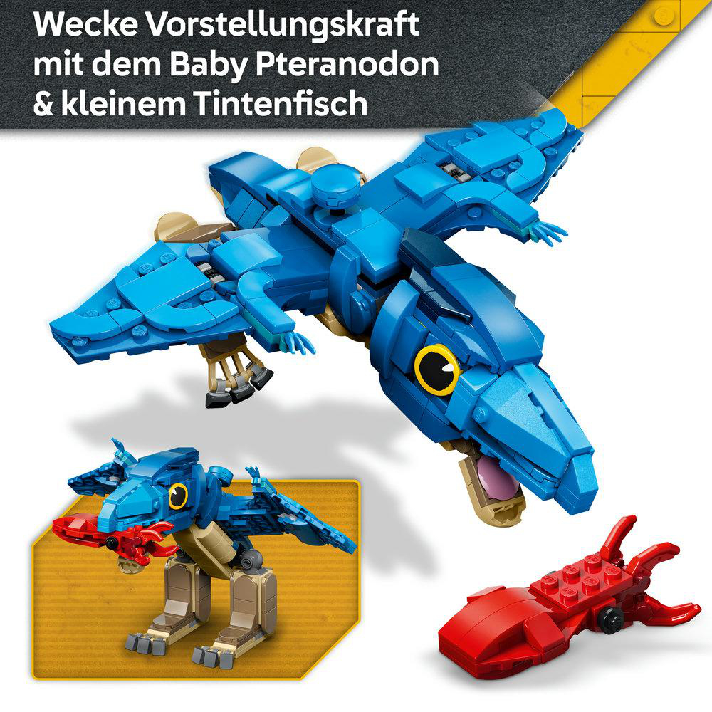 Blaue Lego Pteranodon-Figur mit kleinen Dino und rotem Tintenfisch auf gelbem Hintergrund.
