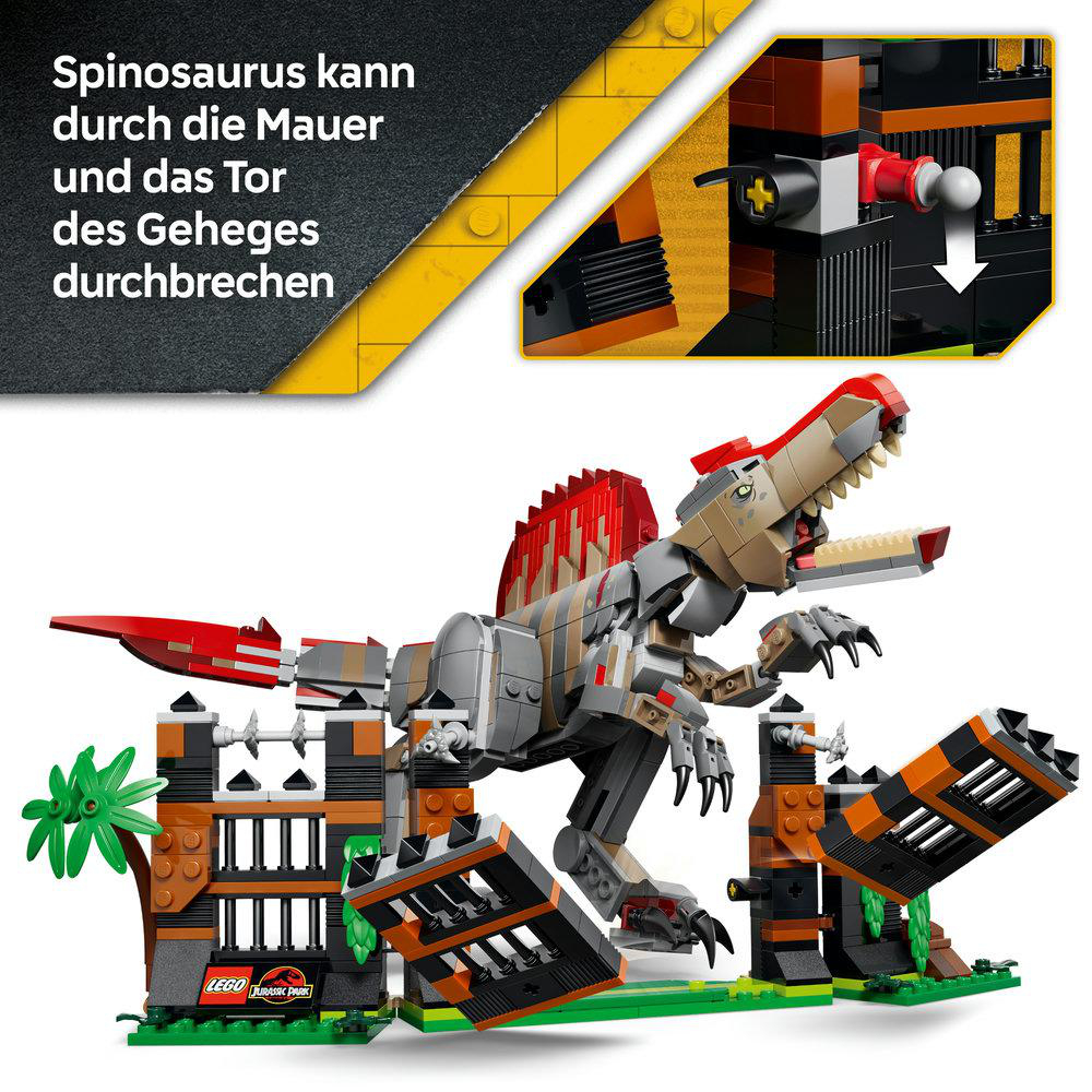 Lego Jurassic Park Spinosaurus bricht durch ein Gehegetor.