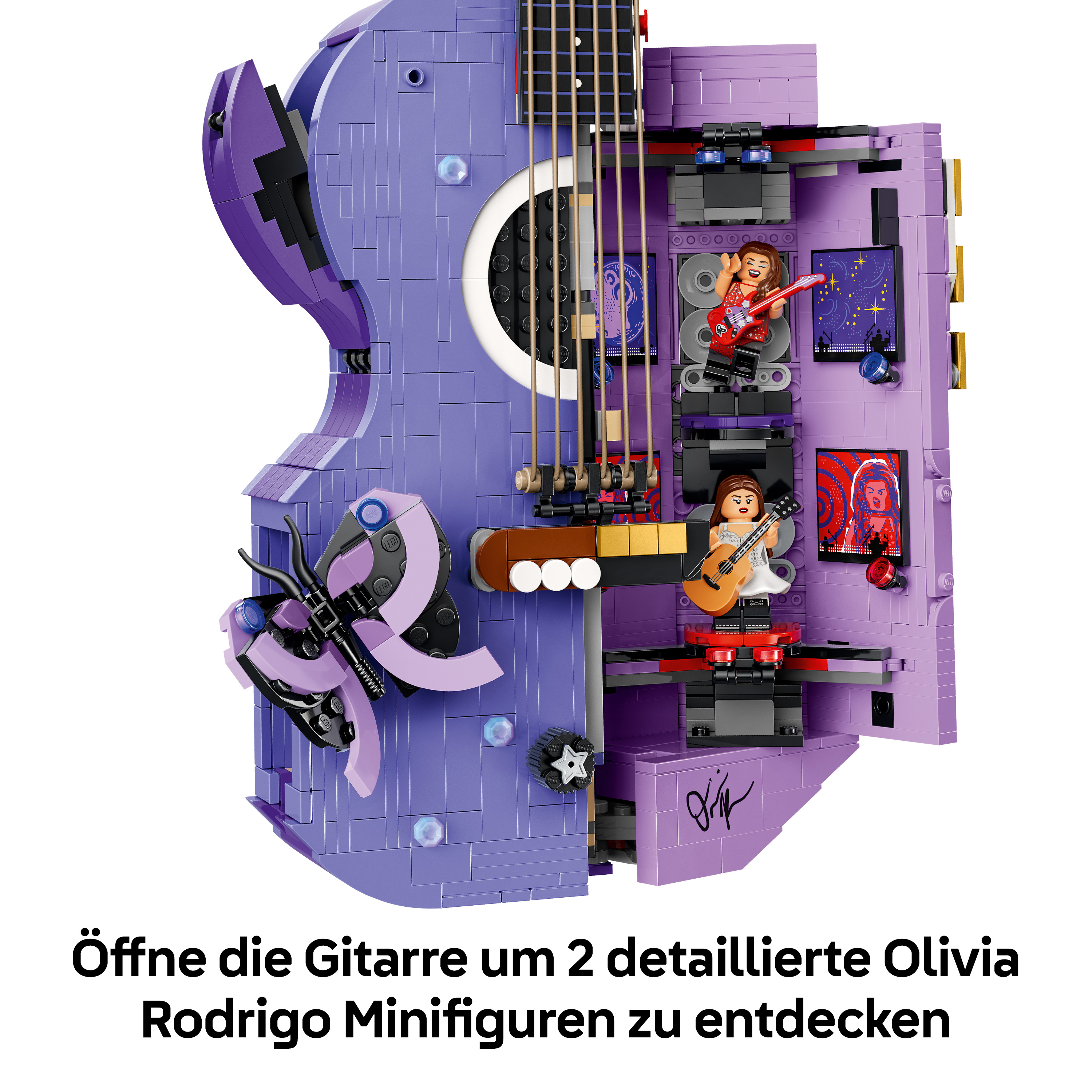 Eine geöffnete lila Lego-Gitarre mit zwei Olivia-Rodrigo-Minifiguren und bunten Wandpostern im Inneren.