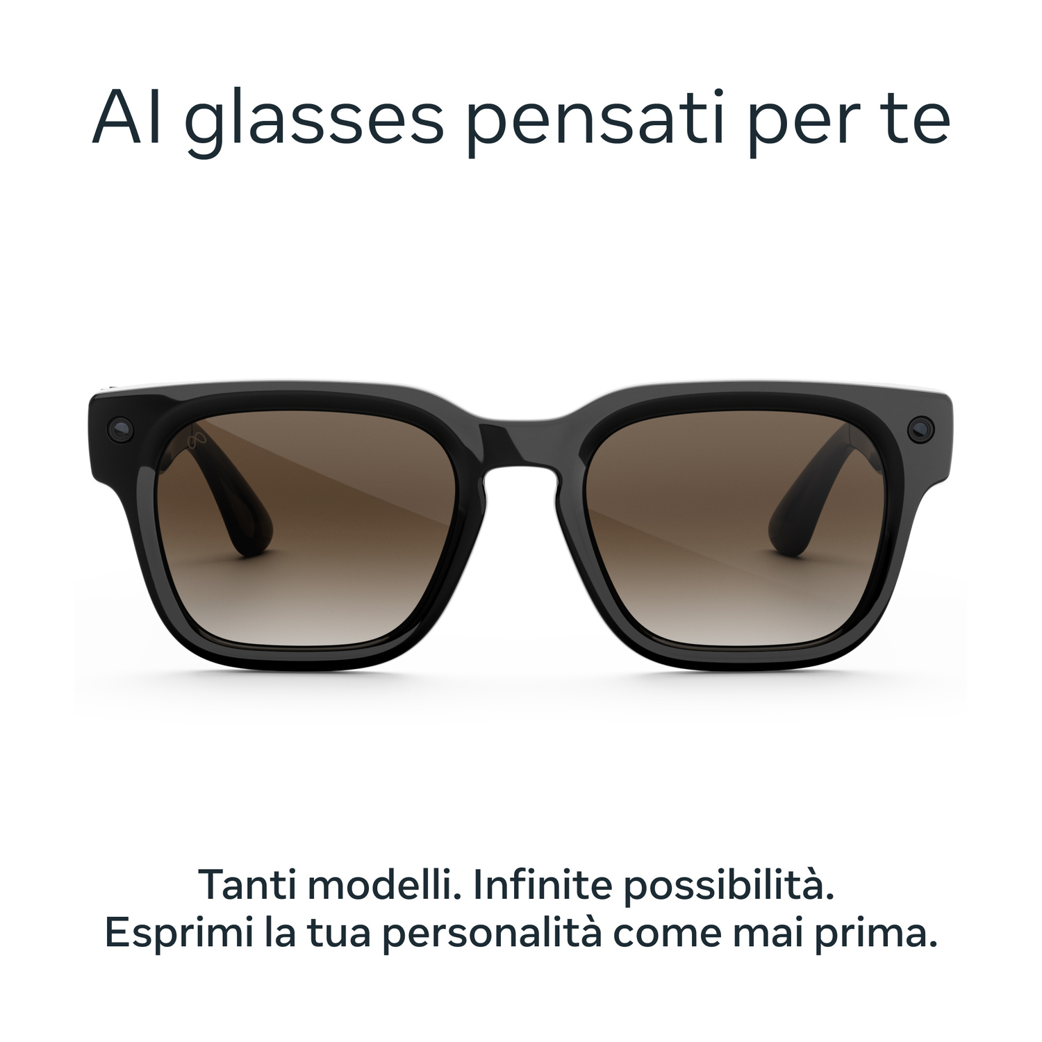 Occhiali smart neri con lenti sfumate e testo promozionale su sfondo bianco.