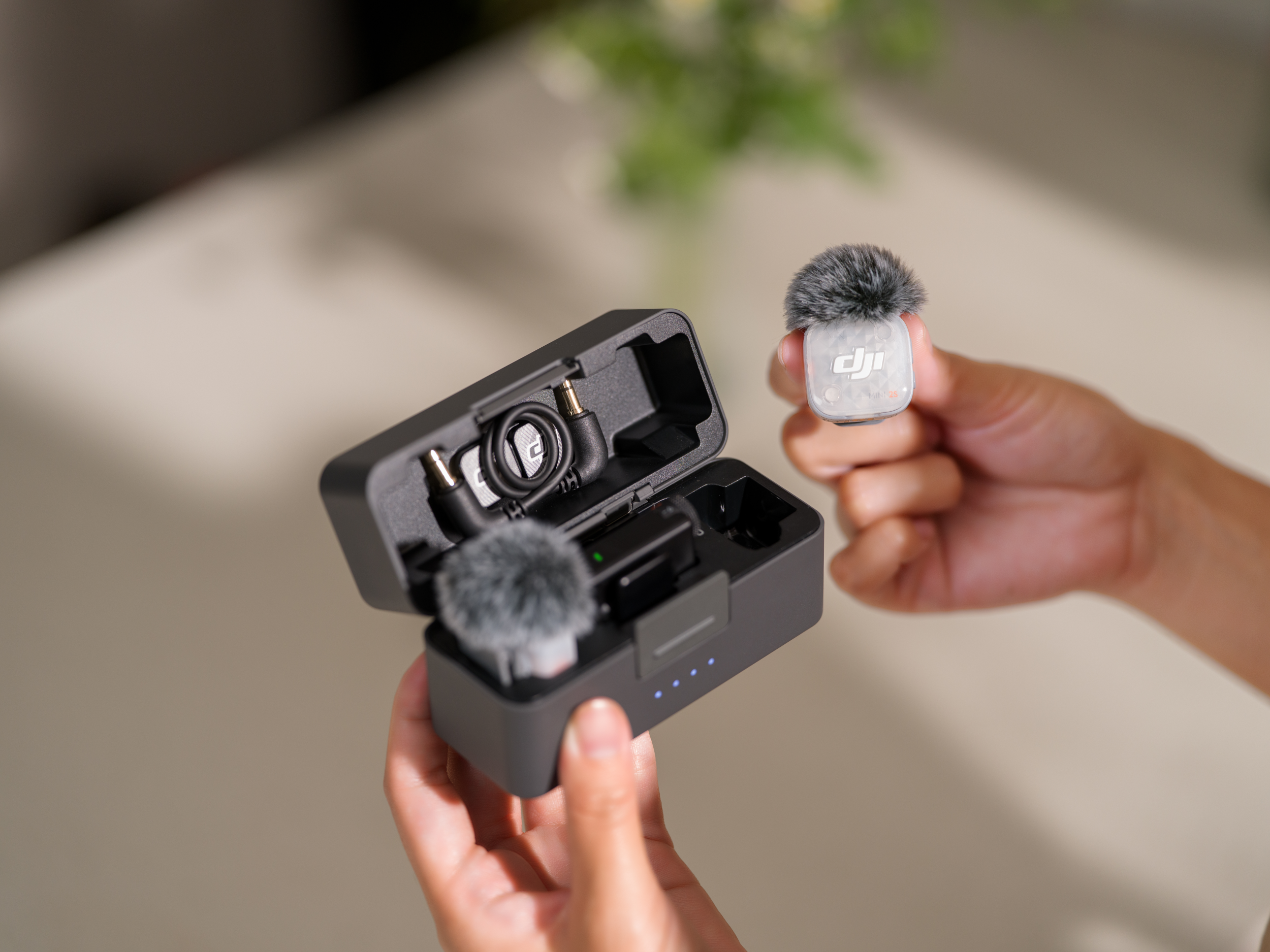 DJI MIC MINI 2S (2 TX+1 RX+CHARGING CASE)