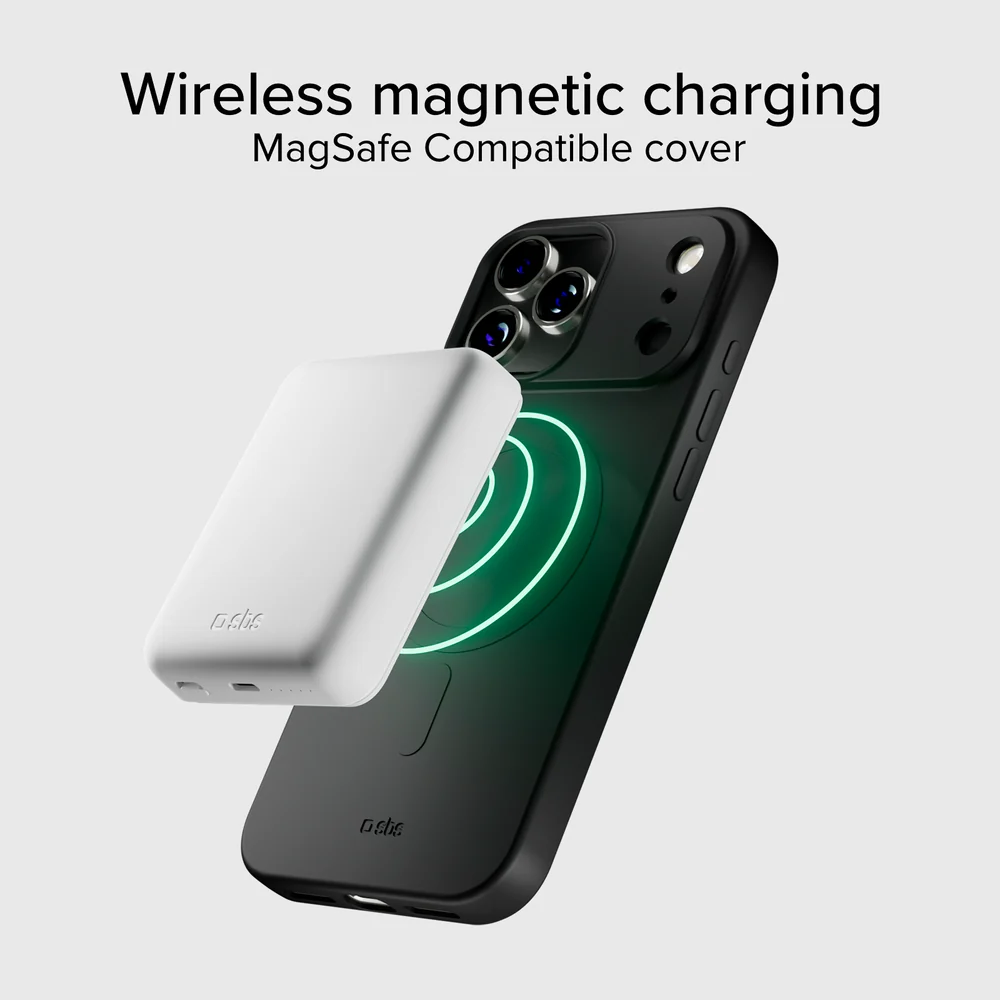 Egy fehér powerbank vezeték nélkül tölt egy fekete okostelefont.