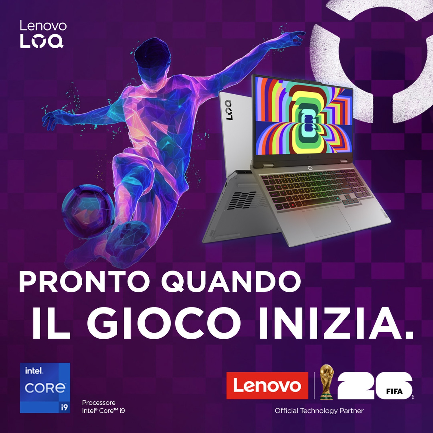Immagine promozionale per il laptop Lenovo LOQ con un calciatore colorato, logo Intel Core i9 e marchio FIFA 26.