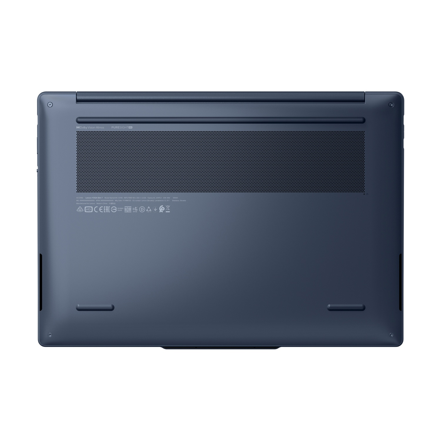 Parte inferiore di un laptop blu scuro con griglie di ventilazione e simboli normativi.