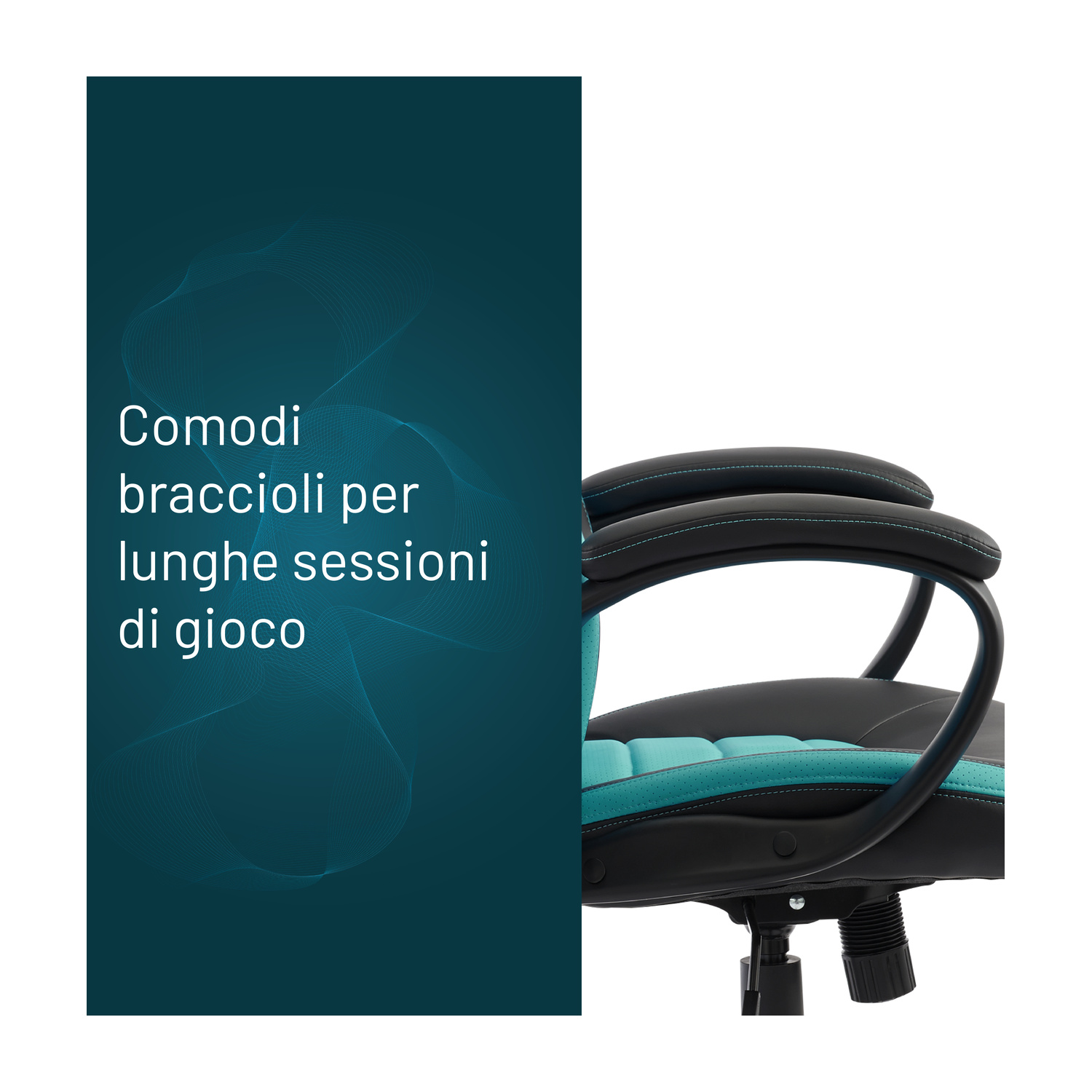 Una sedia da gaming nera e turchese con braccioli imbottiti su sfondo scuro con testo in italiano.