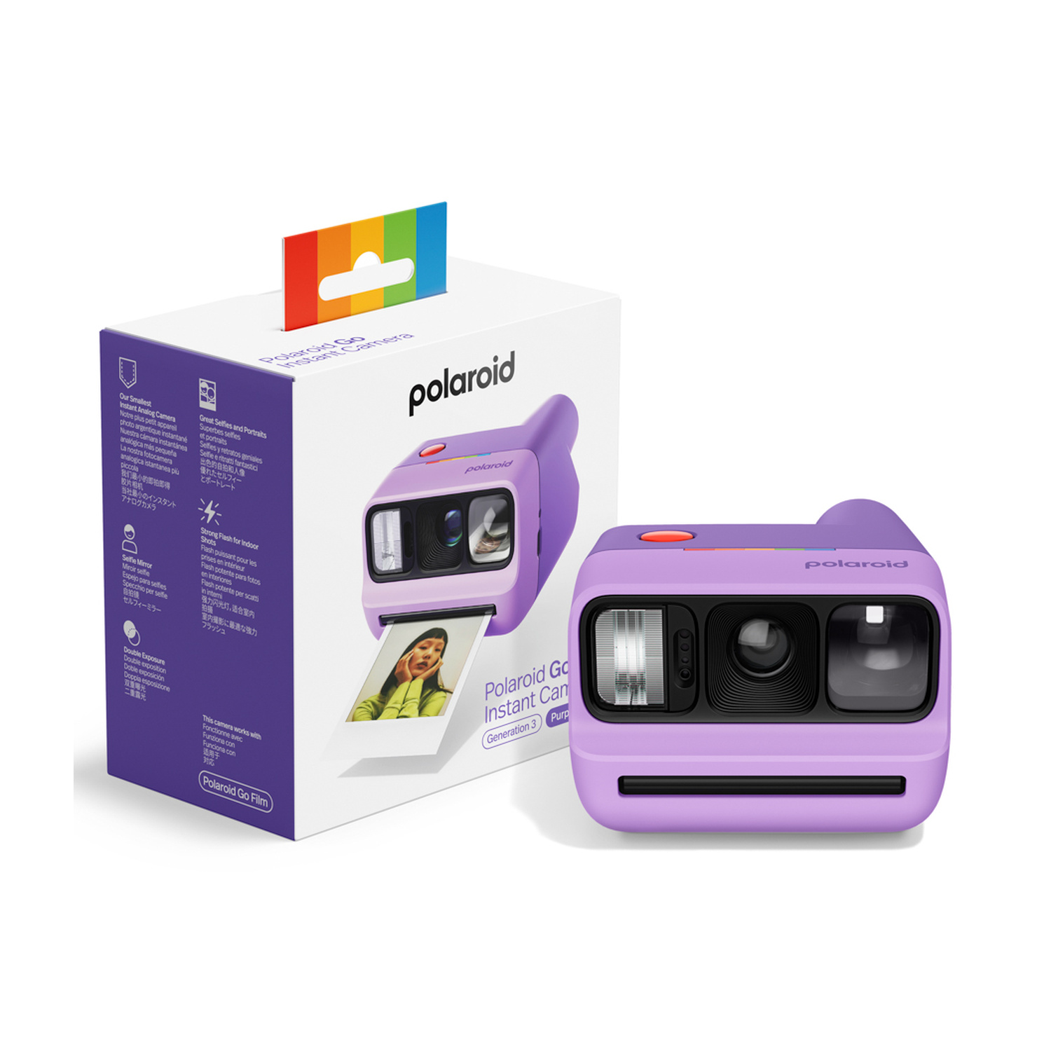Fotocamera Polaroid Go viola accanto alla sua confezione su sfondo bianco.