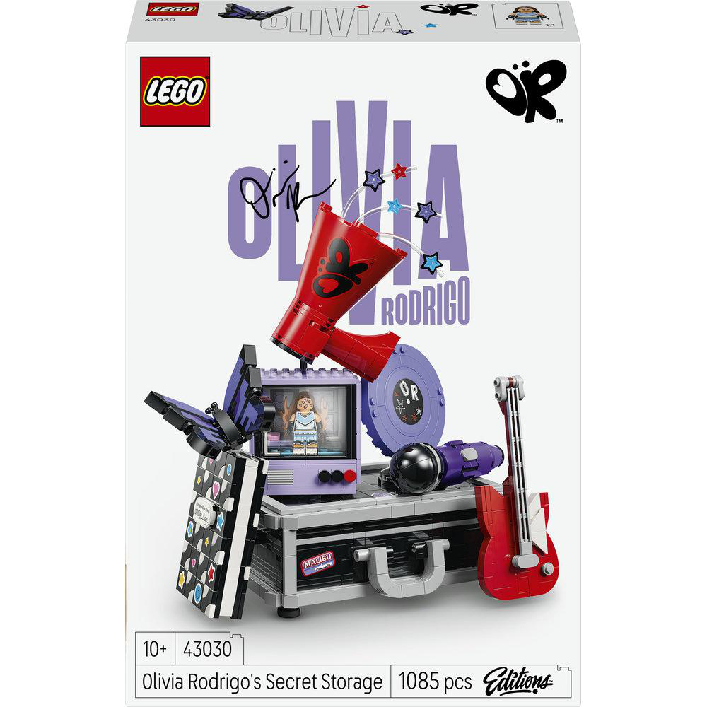 Lego Olivia Rodrigo Set mit Gitarre, Mikrofon, Fernseher, Megafon und Musikbox.