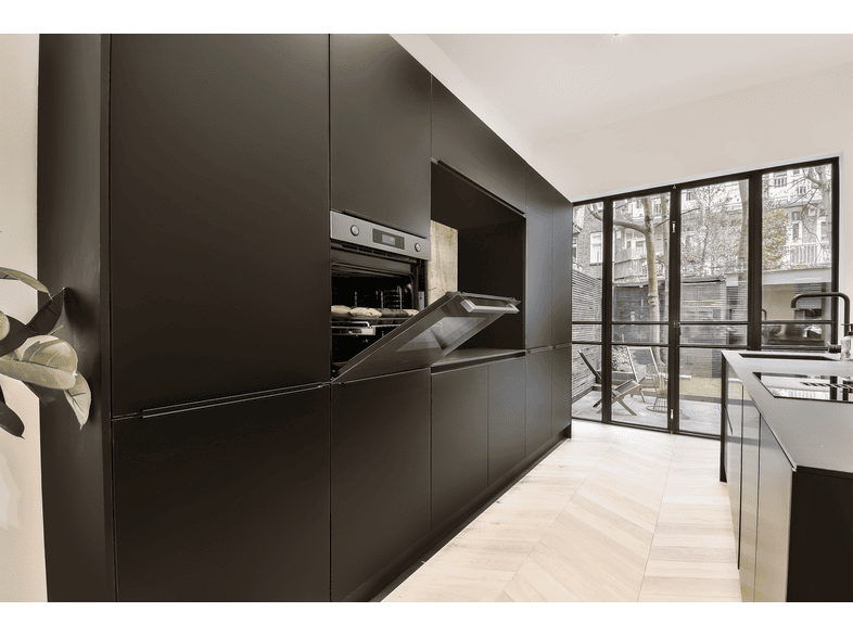 Koenic KBO 331 M A Backofen (70 l, Silber, 595 mm breit, A) — Foto 3 von 5