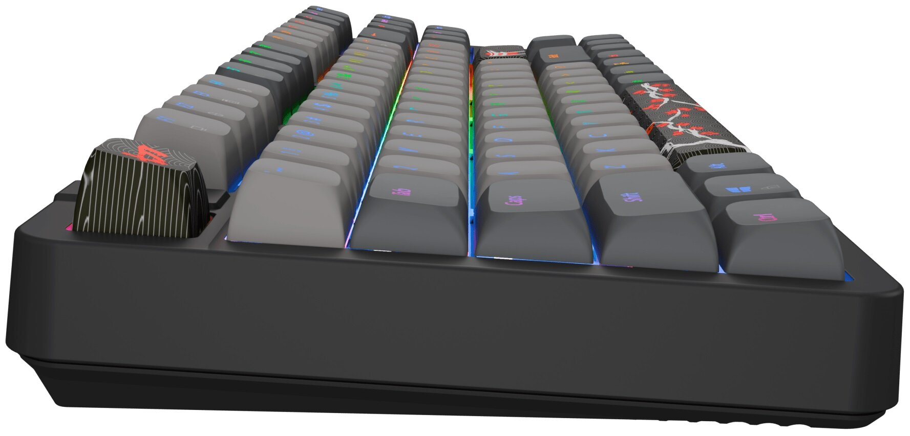 Widok z boku czarnej klawiatury mechanicznej z szarymi i wzorzystymi nakładkami oraz podświetleniem RGB.