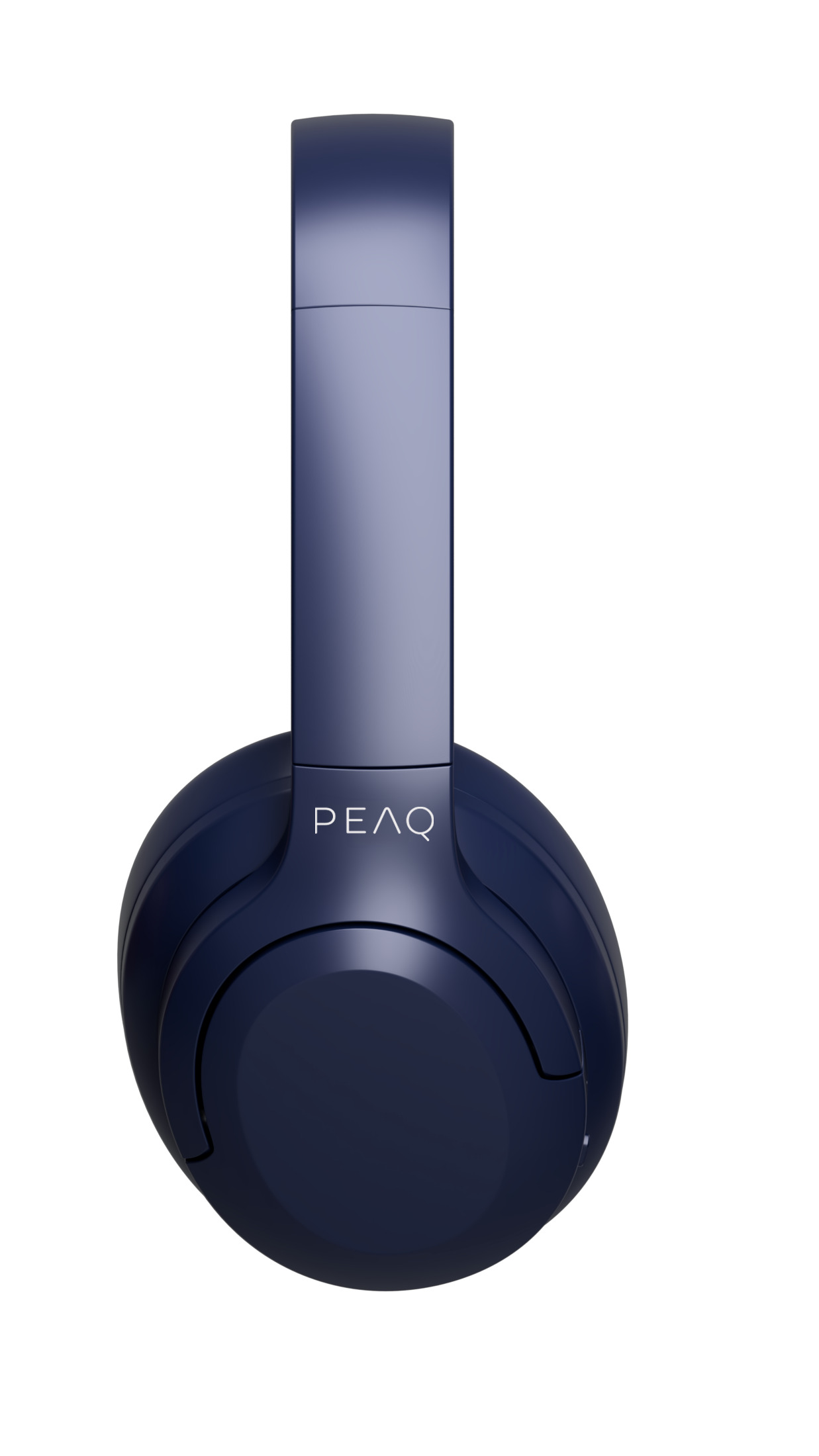 Dunkelblaue Over-Ear-Kopfhörer mit PEAQ-Logo auf der Ohrmuschel auf weißem Hintergrund.