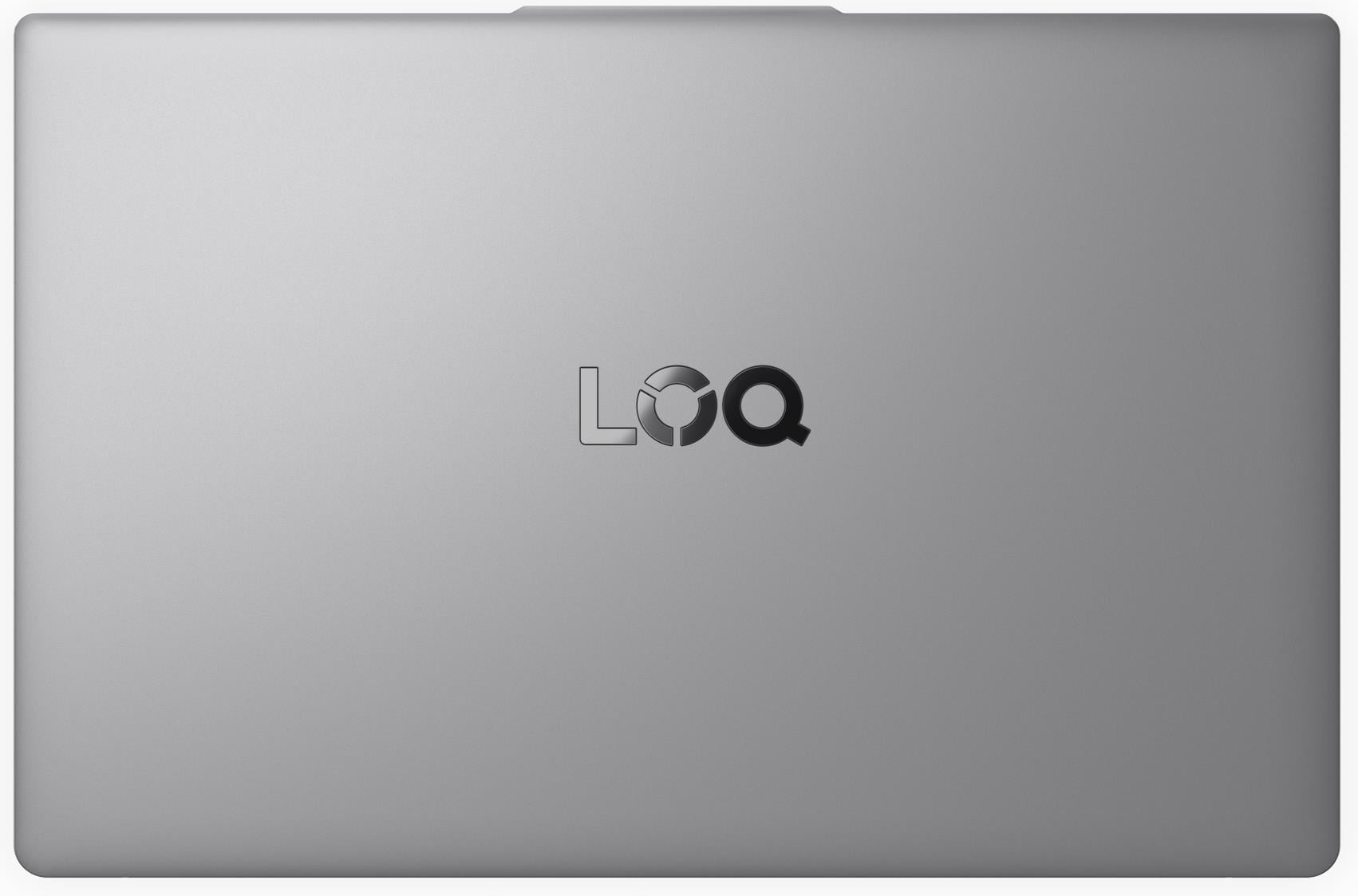 Szürke laptop fedél, közepén ezüstszínű LOQ logóval.