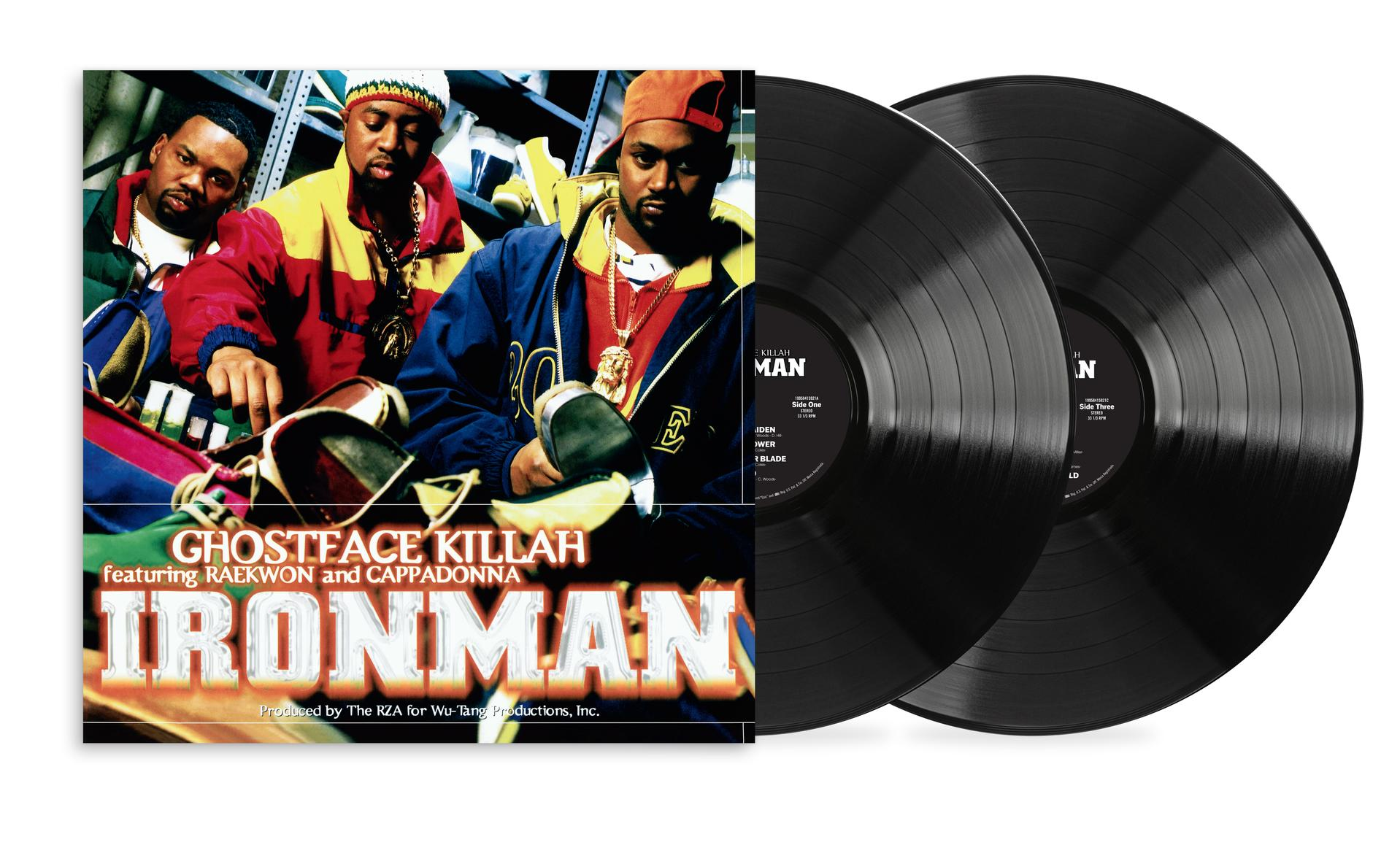 Ghostface Killahs Ironman-Albumcover mit drei Rappern in bunten Jacken und zwei Vinyl-Schallplatten.